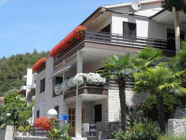 Rabac, Labin, Propiedad 13151 - Apartamentos with pebble beach.