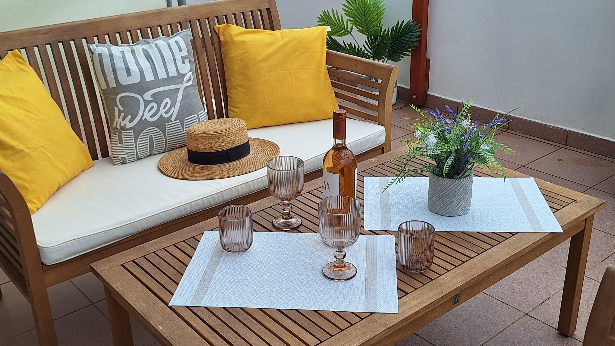 Room with terrace and sea view Hvar  S-a
