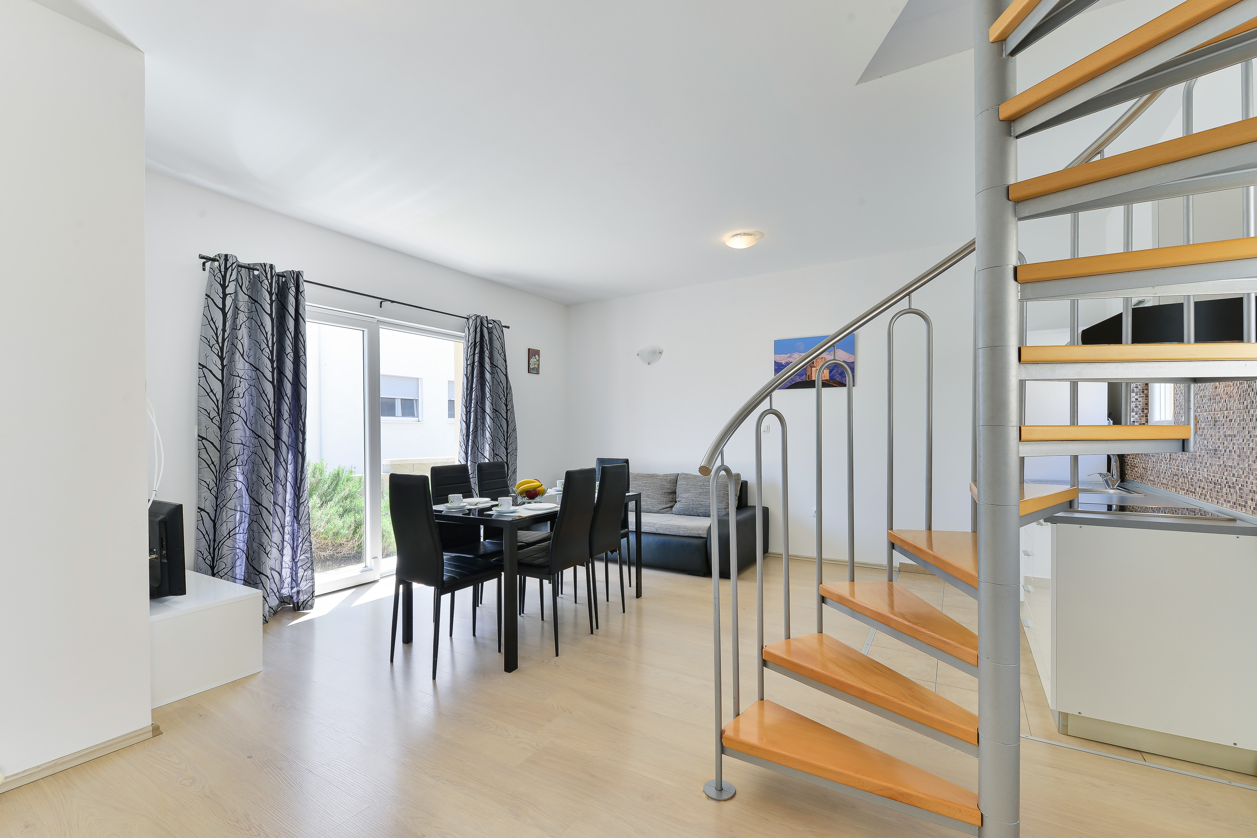 Two bedroom apartment near beach Nin (Zadar) (A-13172-b)