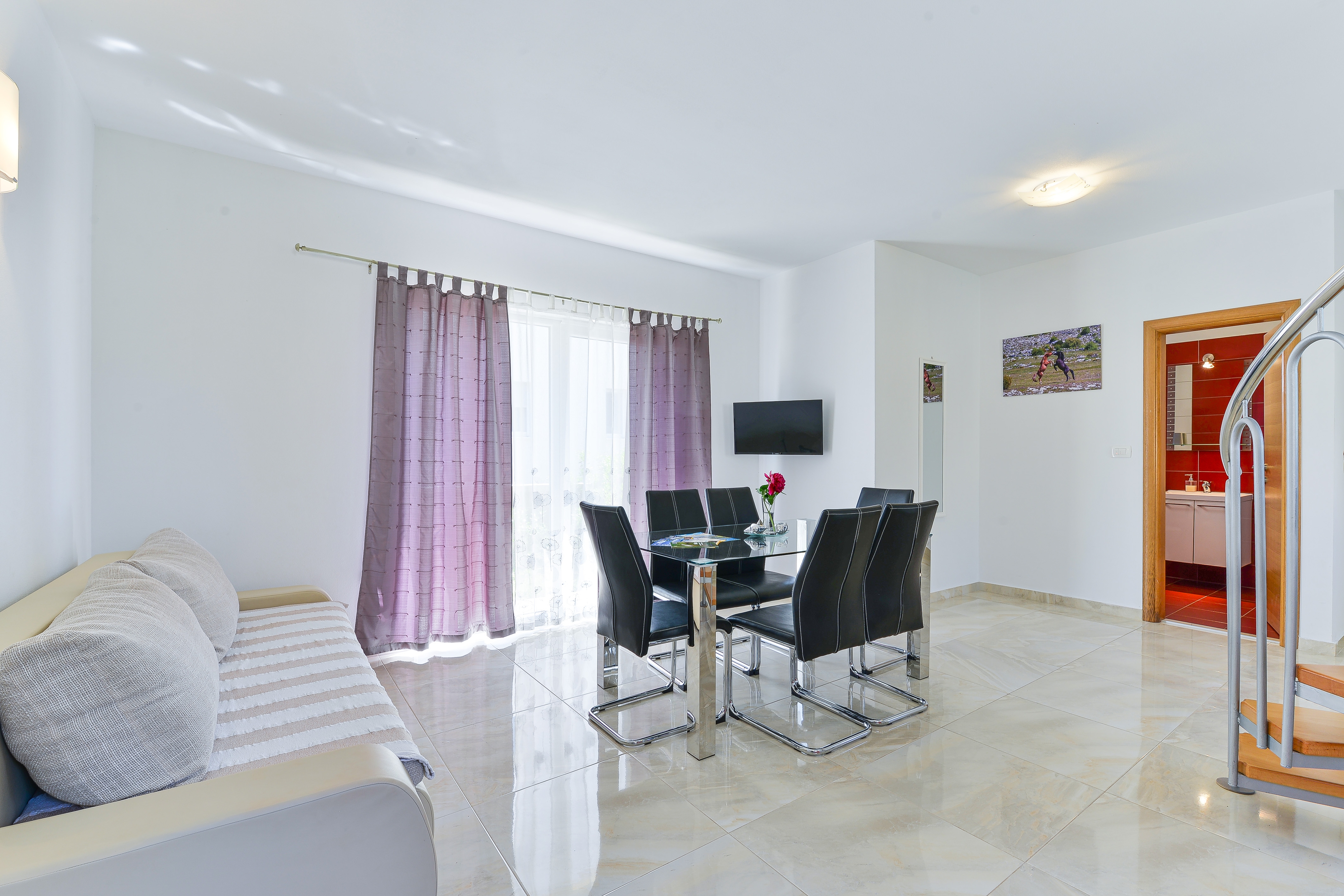 Two bedroom apartment near beach Nin, Zadar (A-13172-c) Two bedroom apartment near beach Nin, Zadar (A-13172-c)