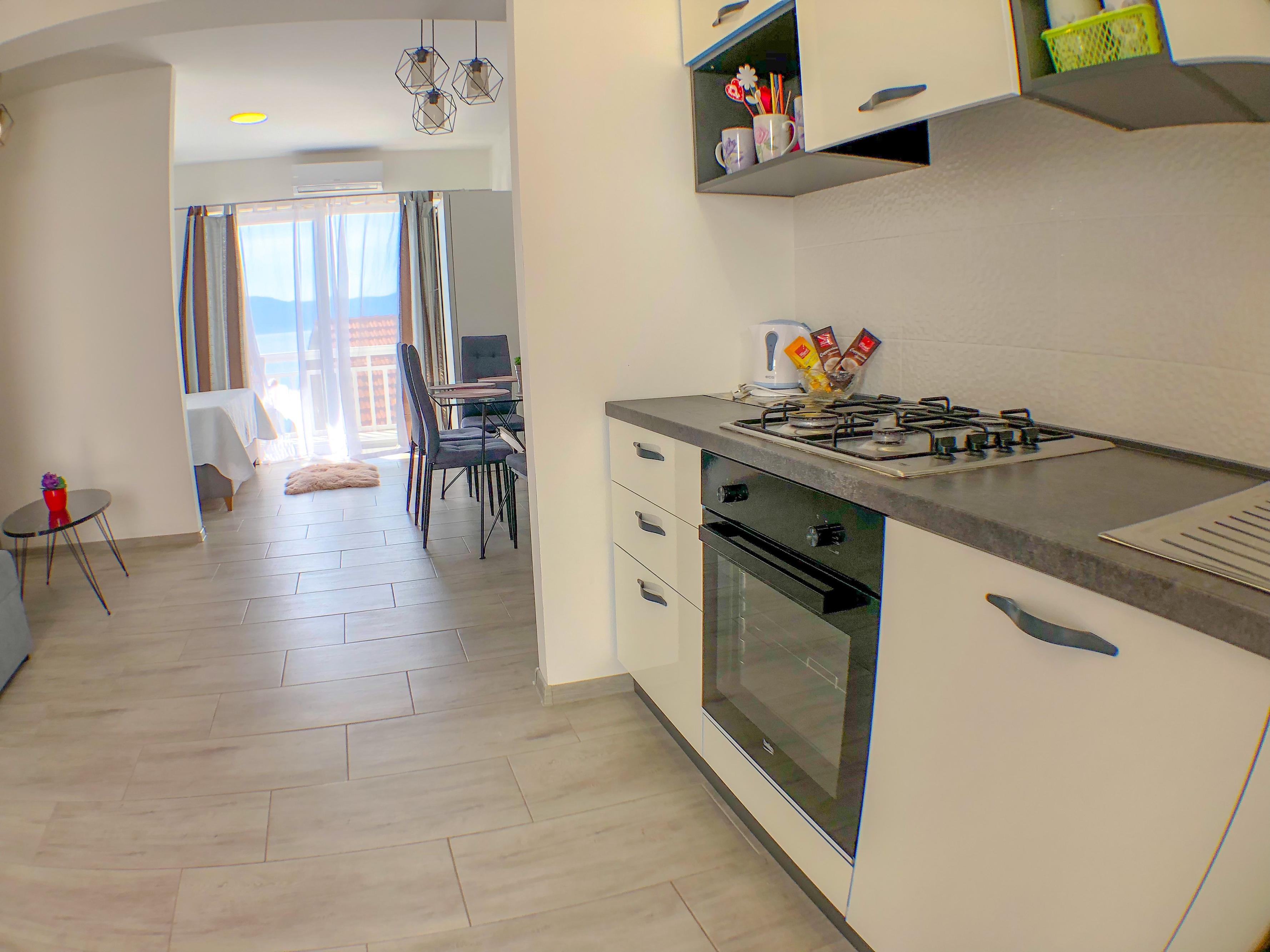 Studio flat with balcony and sea view Gradac, Makarska  AS-b