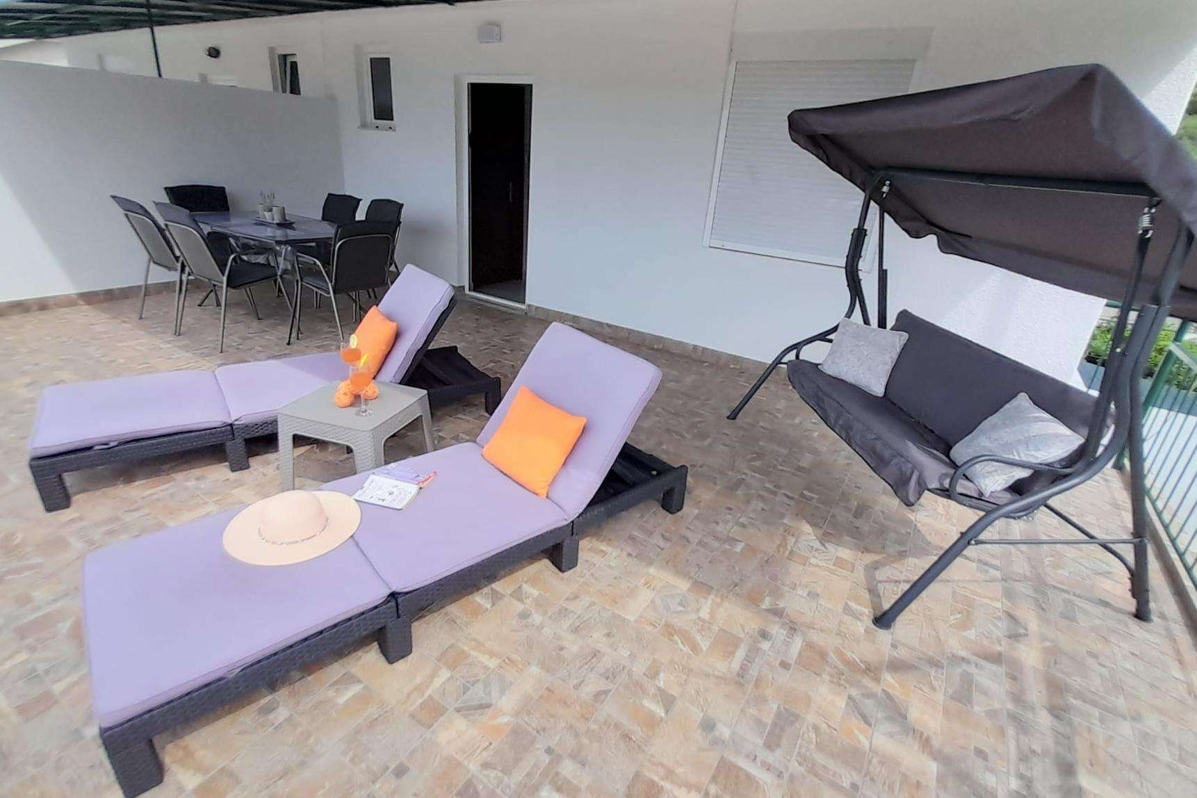 Two bedroom apartment with terrace and sea view Gradac, Makarska  A-a