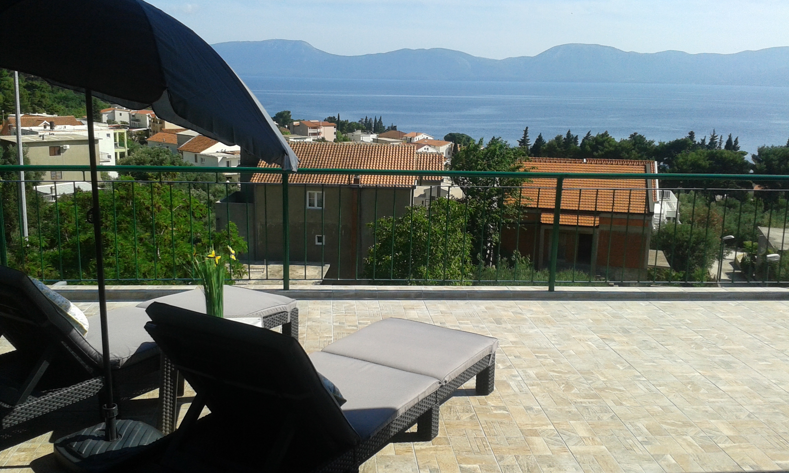 Two bedroom apartment with terrace and sea view Gradac, Makarska (A-13196-a) Two bedroom apartment with terrace and sea view Gradac, Makarska (A-13196-a)