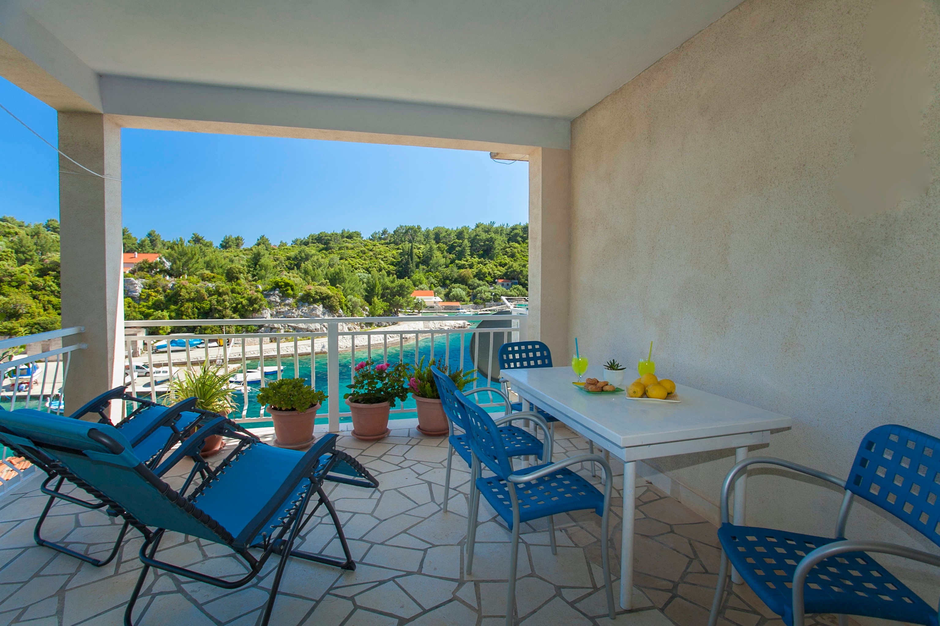 Two bedroom apartment with terrace and sea view Gršćica, Korčula (A-132-a) Two bedroom apartment with terrace and sea view Gršćica, Korčula (A-132-a)