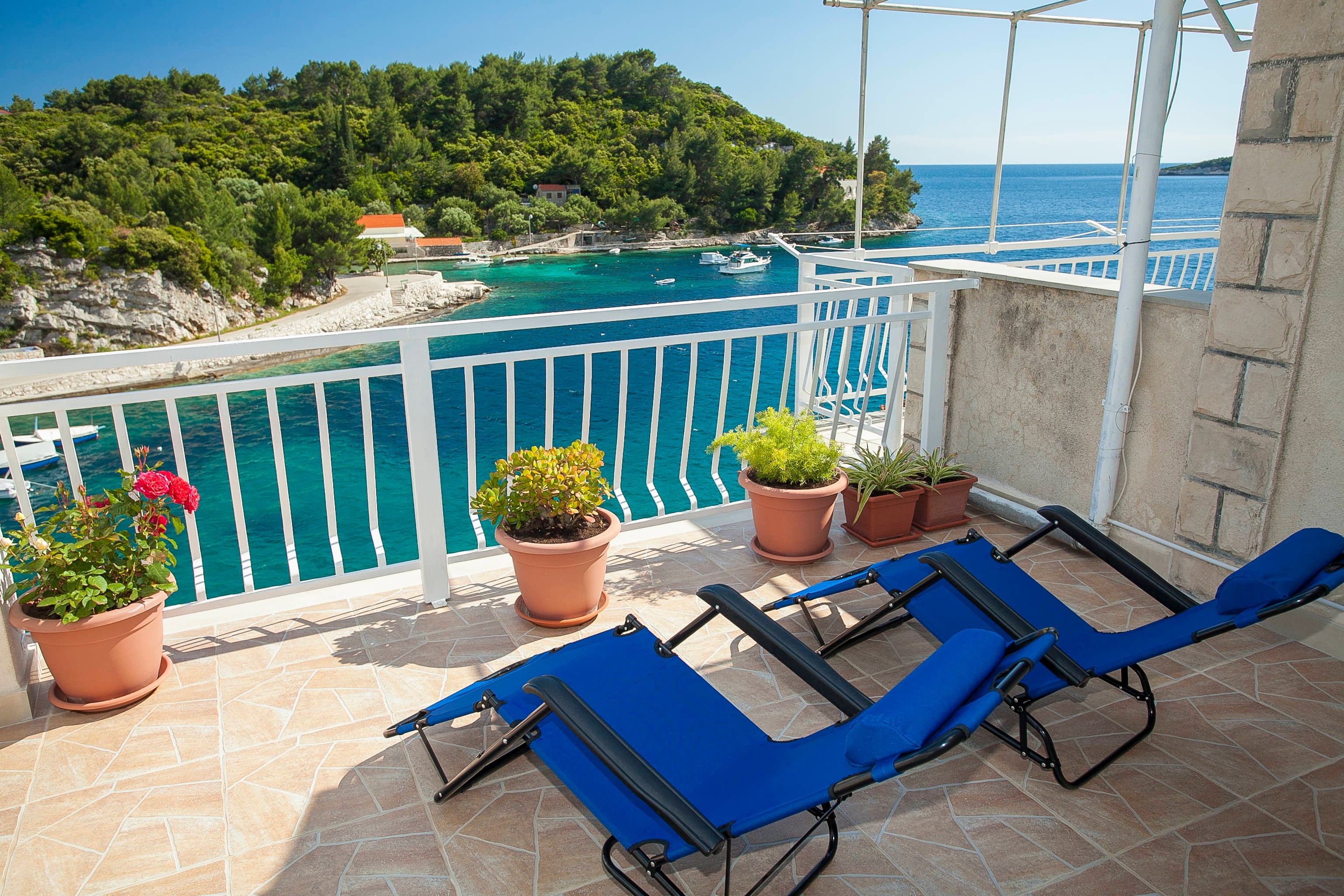 Two bedroom apartment with terrace and sea view Gršćica, Korčula (A-132-c)