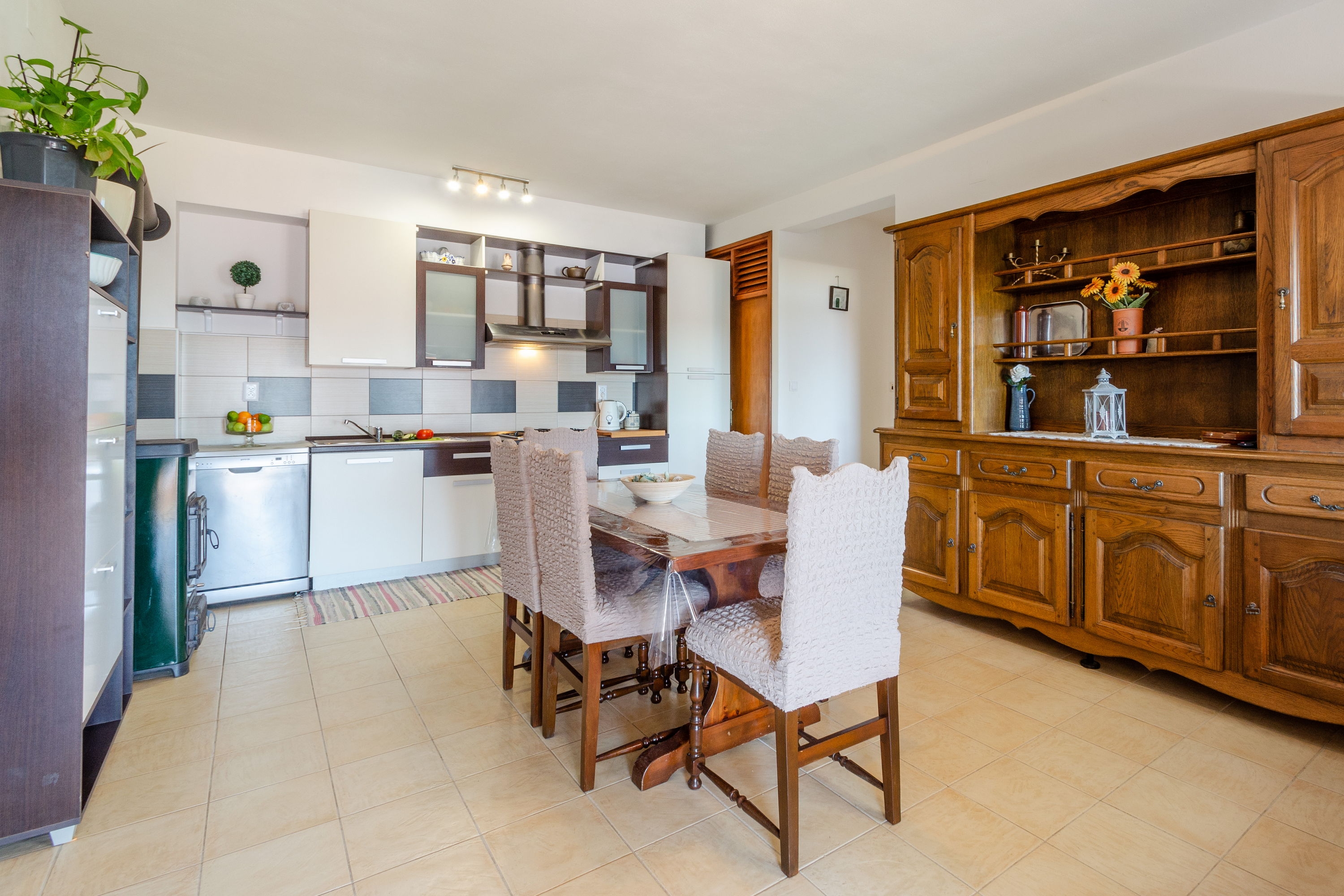 Top Korčula Karbuni Top Korčula Karbuni