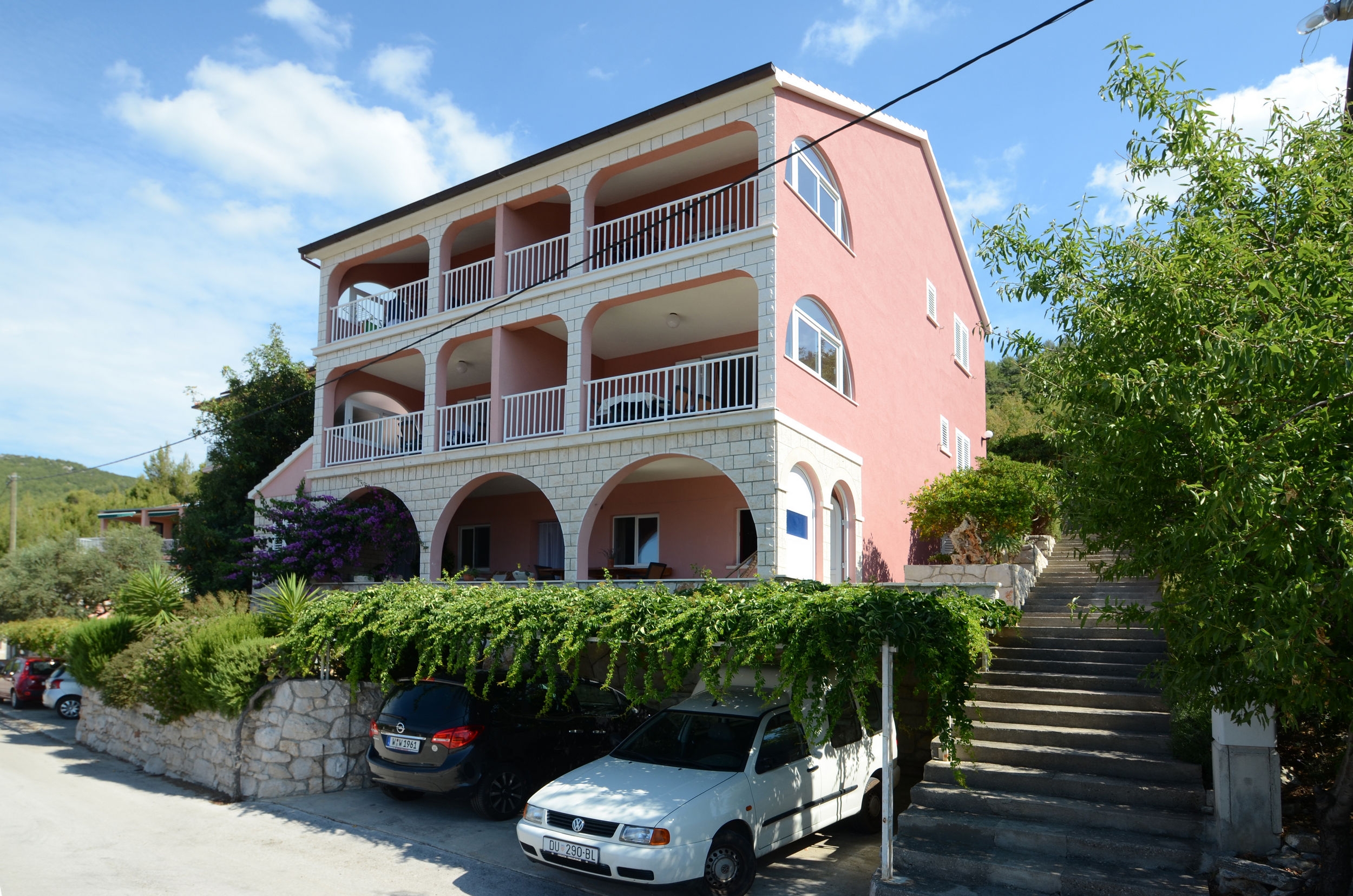 Top Korčula Karbuni Top Korčula Karbuni