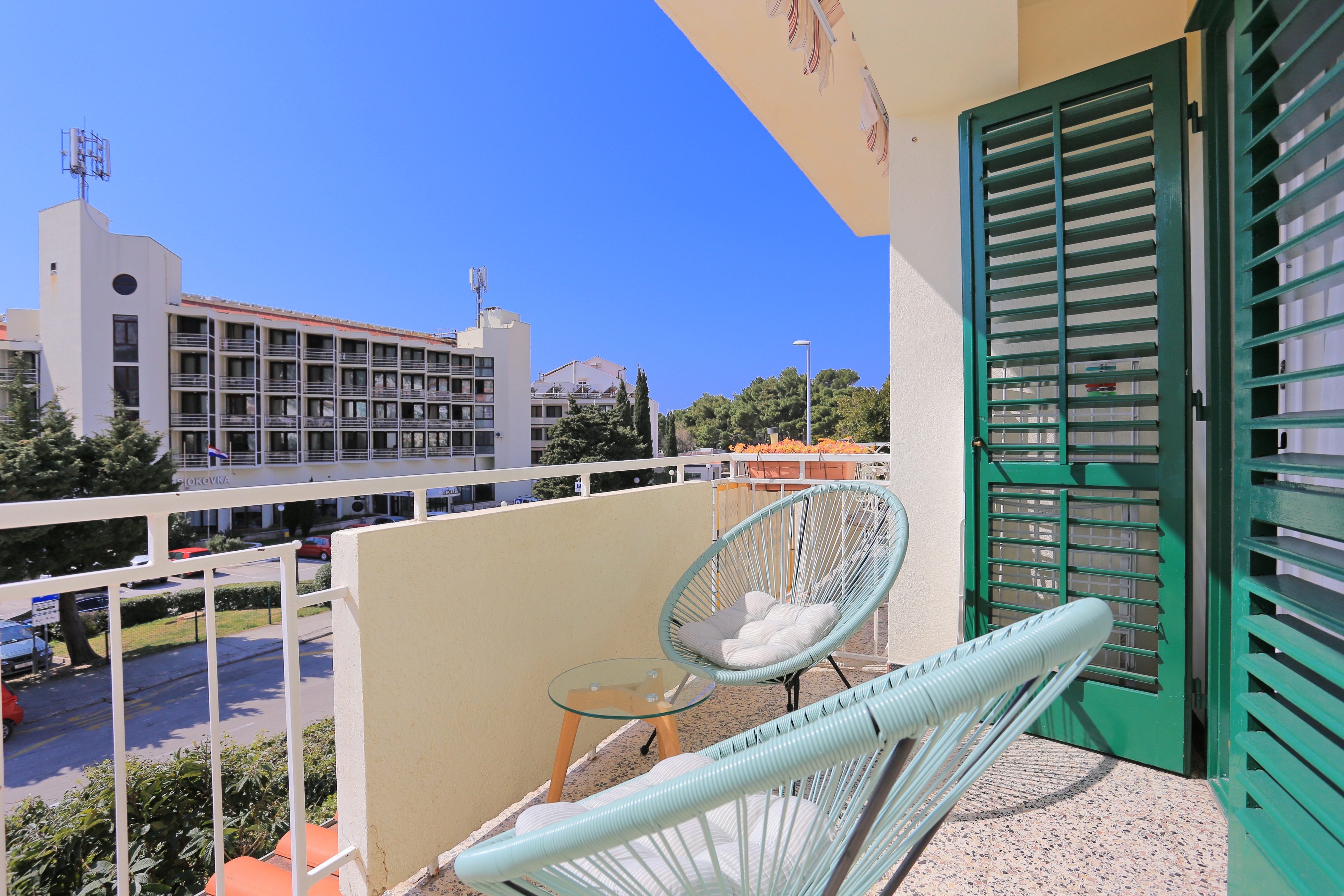 Two bedroom apartment with balcony Makarska  A-a