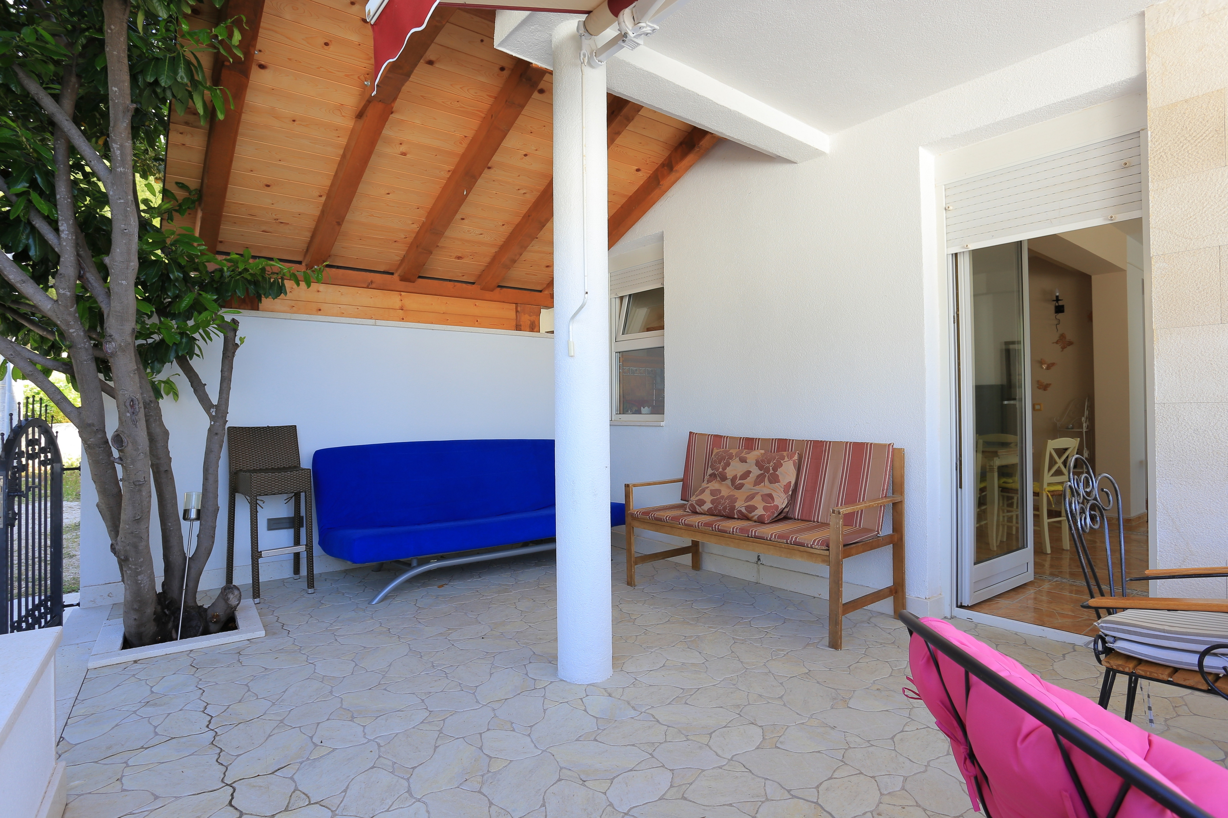 One bedroom apartment with terrace and sea view Lokva Rogoznica, Omiš  A-a