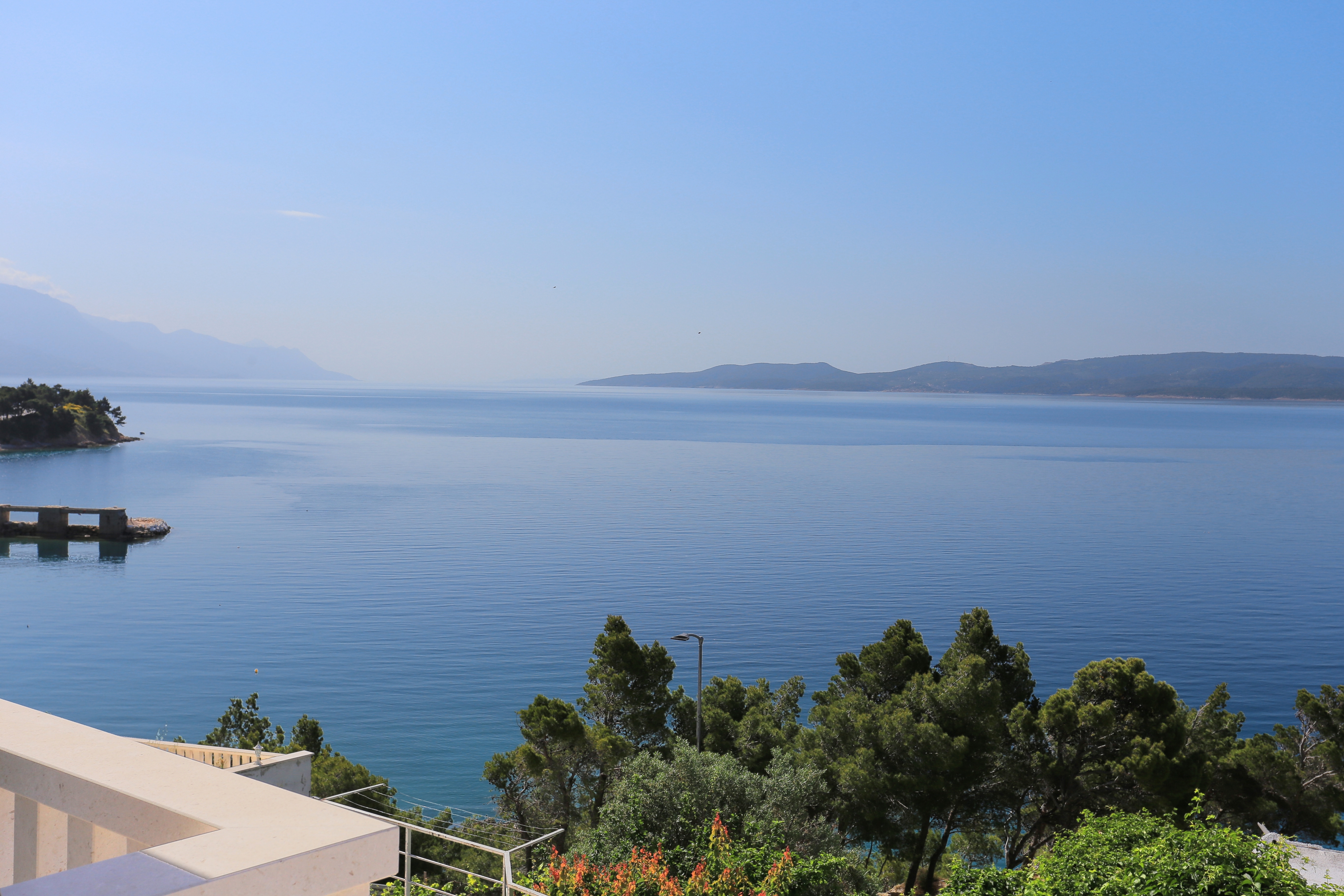 One bedroom apartment with terrace and sea view Lokva Rogoznica, Omiš  A-a
