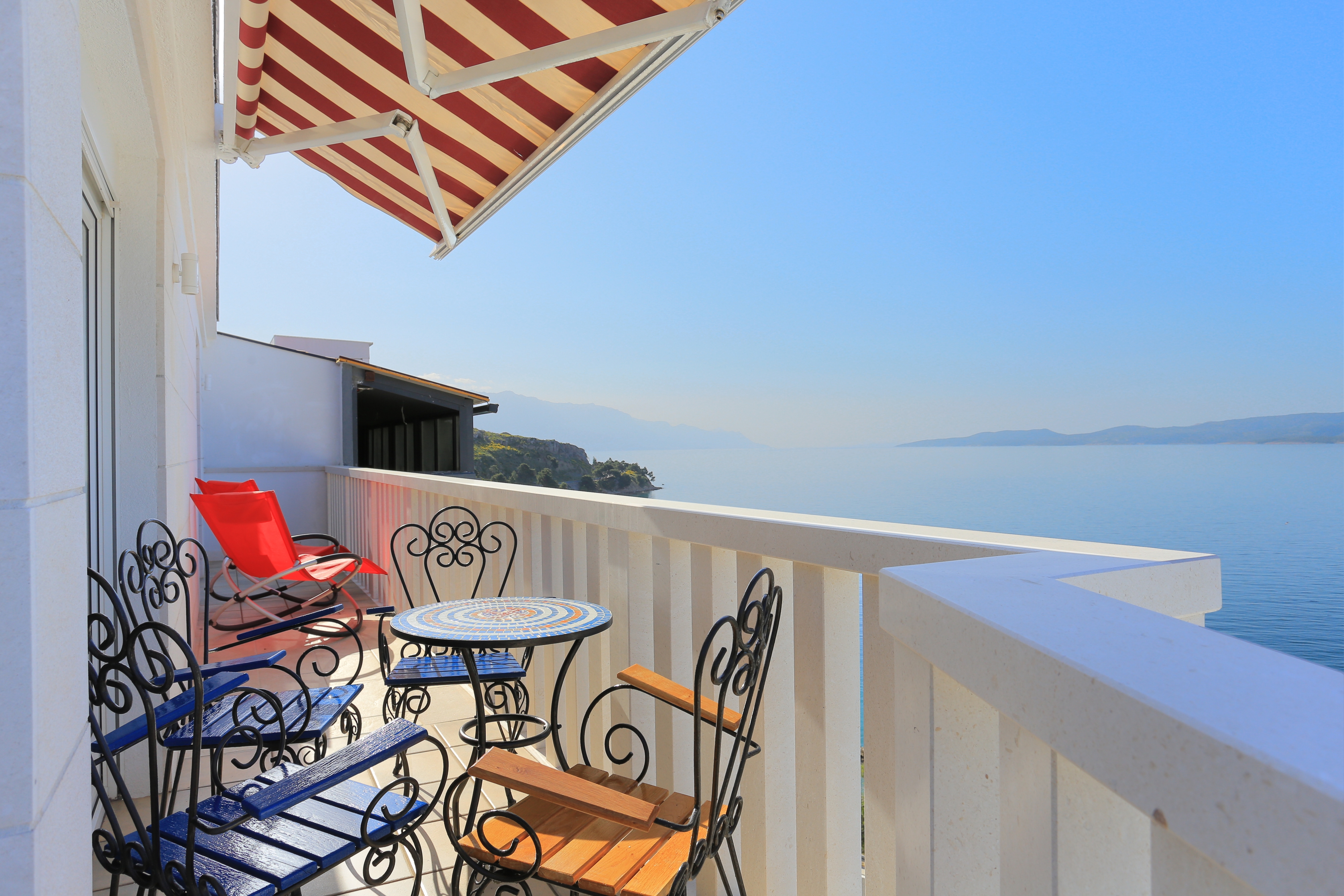 One bedroom apartment with terrace and sea view Lokva Rogoznica, Omiš  A-c
