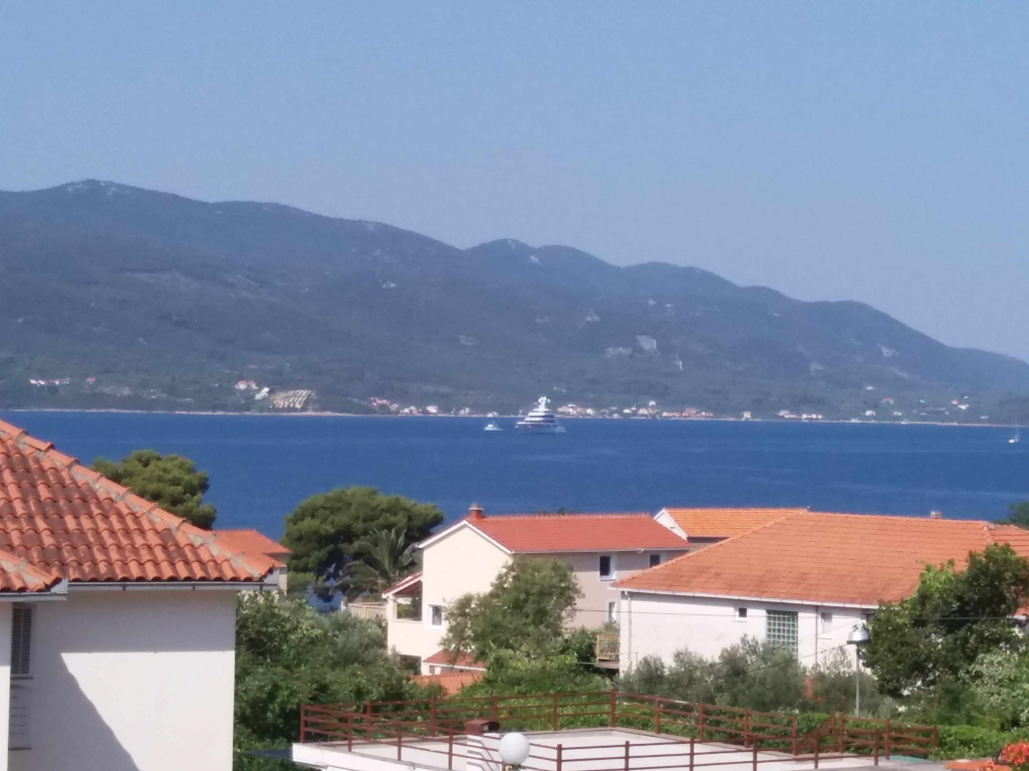 Two bedroom apartment with terrace and sea view Viganj, Pelješac  A-b