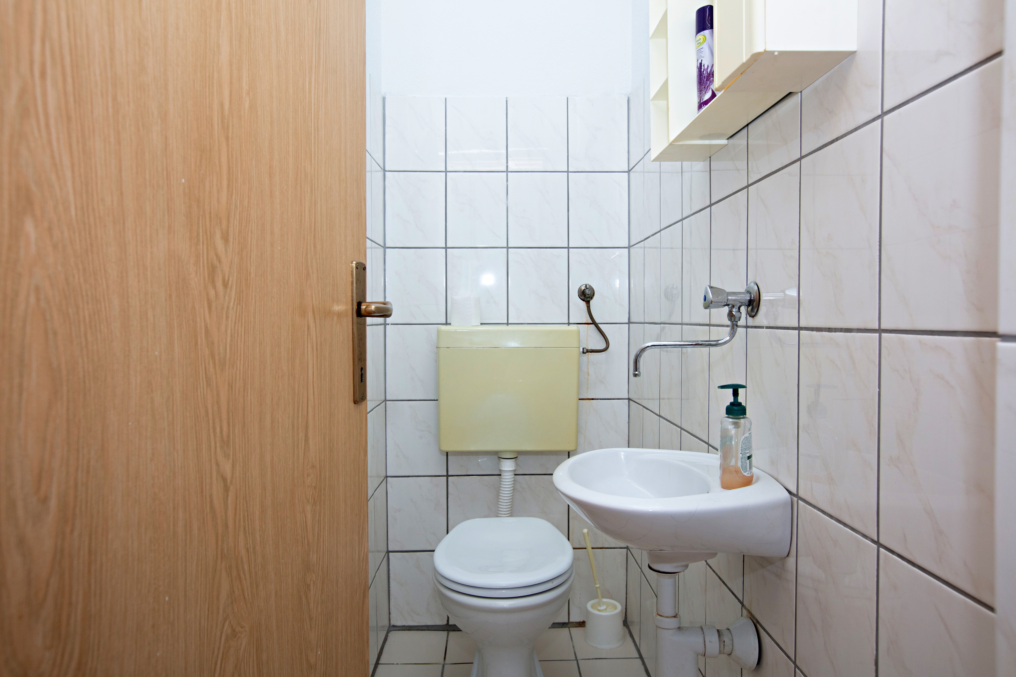 Dvosobni apartman s balkonom Pirovac, Šibenik  A-b