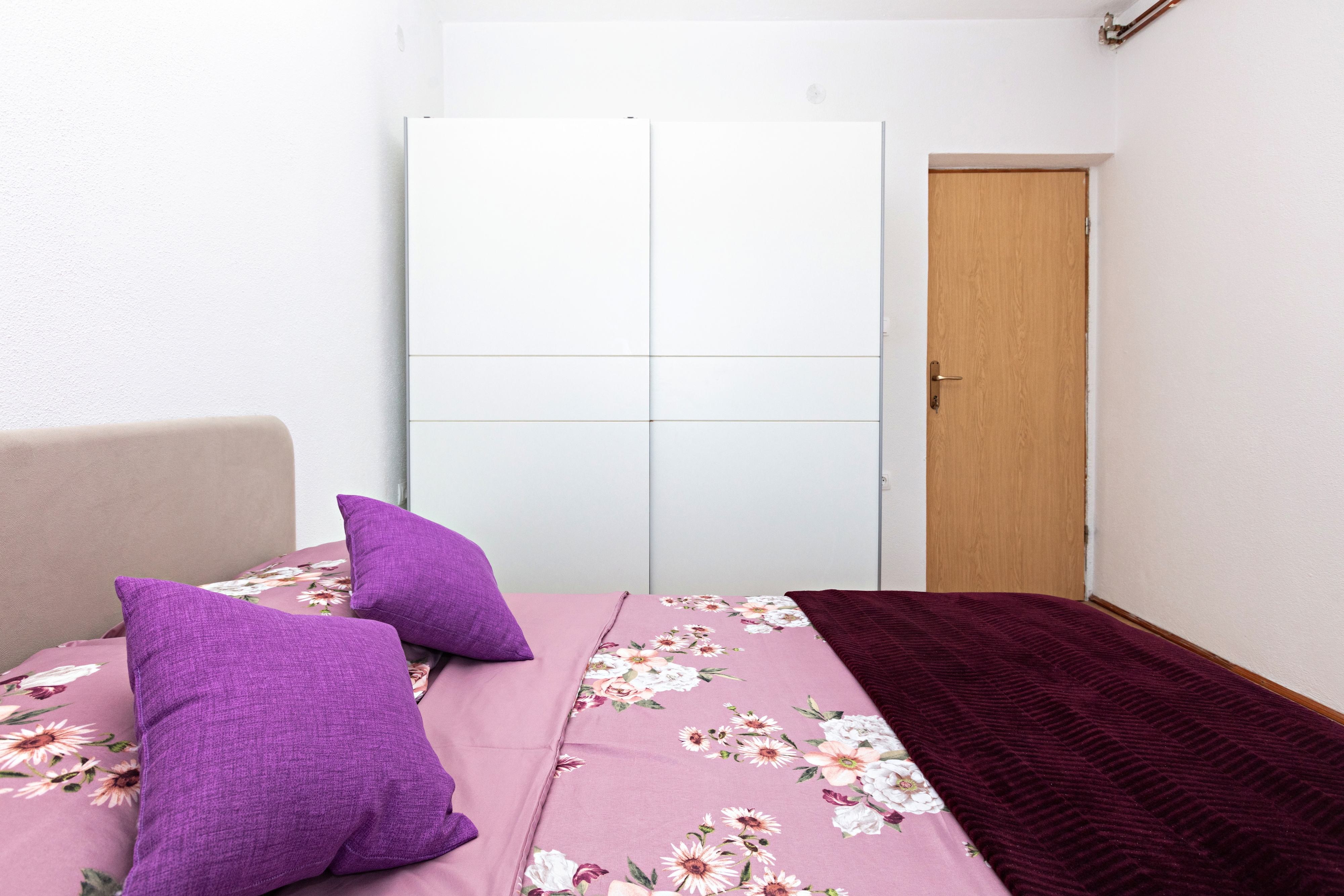 Dvosobni apartman s balkonom Pirovac, Šibenik  A-b