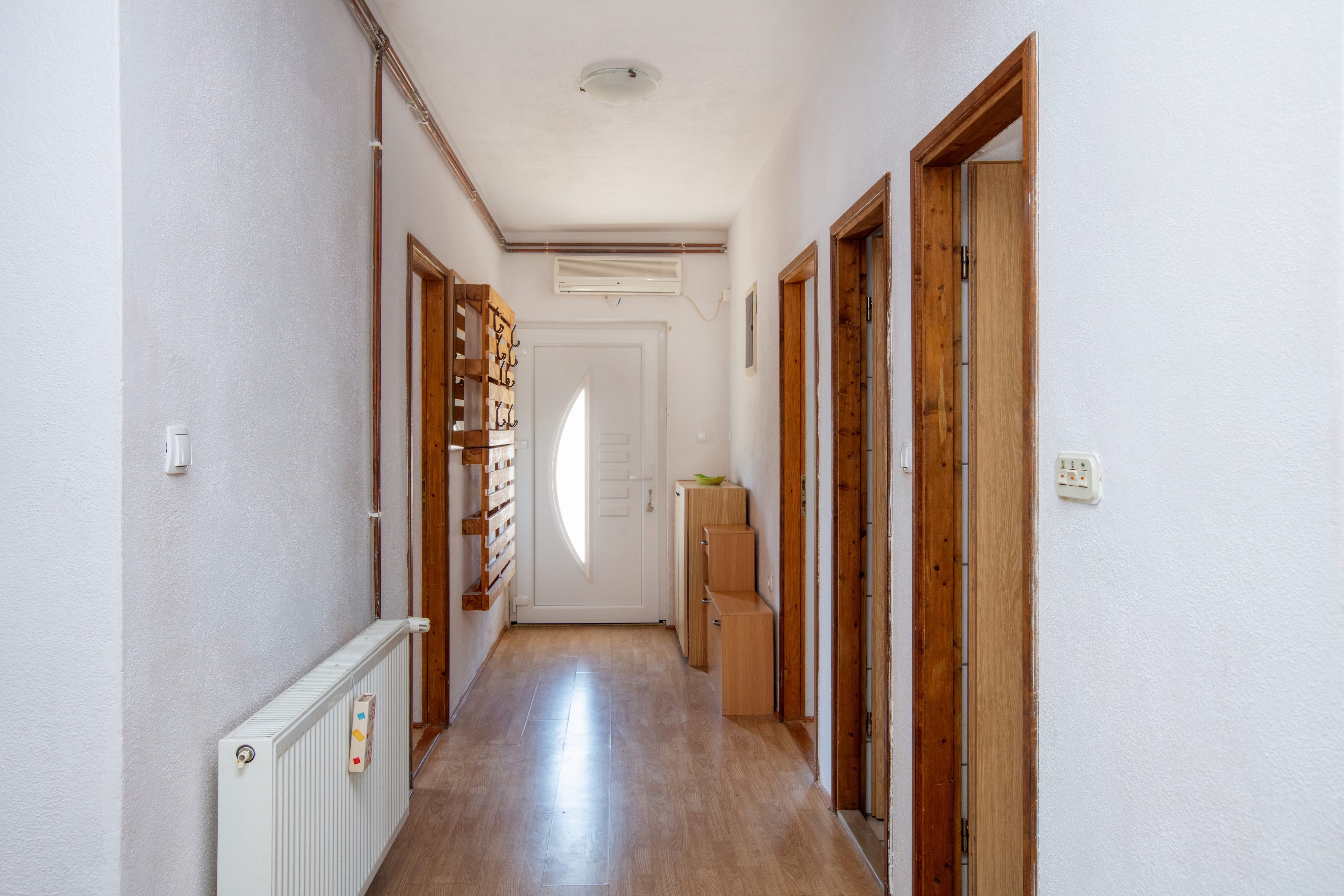 Dvosobni apartman s balkonom Pirovac, Šibenik  A-b