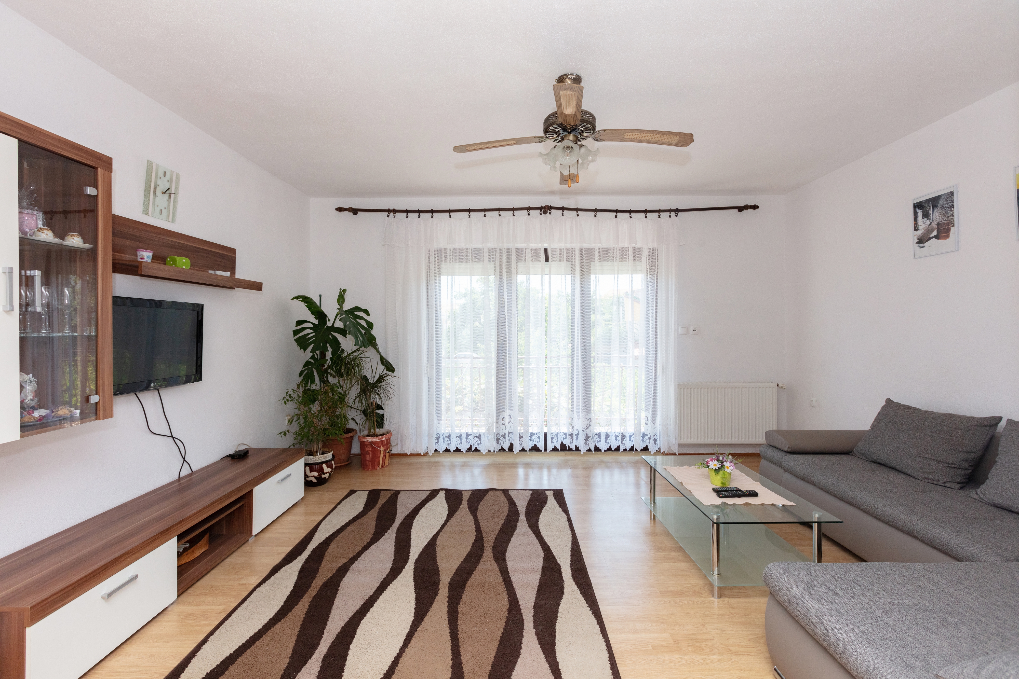 Two bedroom apartment with balcony Pirovac, Šibenik (A-13263-b) Two bedroom apartment with balcony Pirovac, Šibenik (A-13263-b)