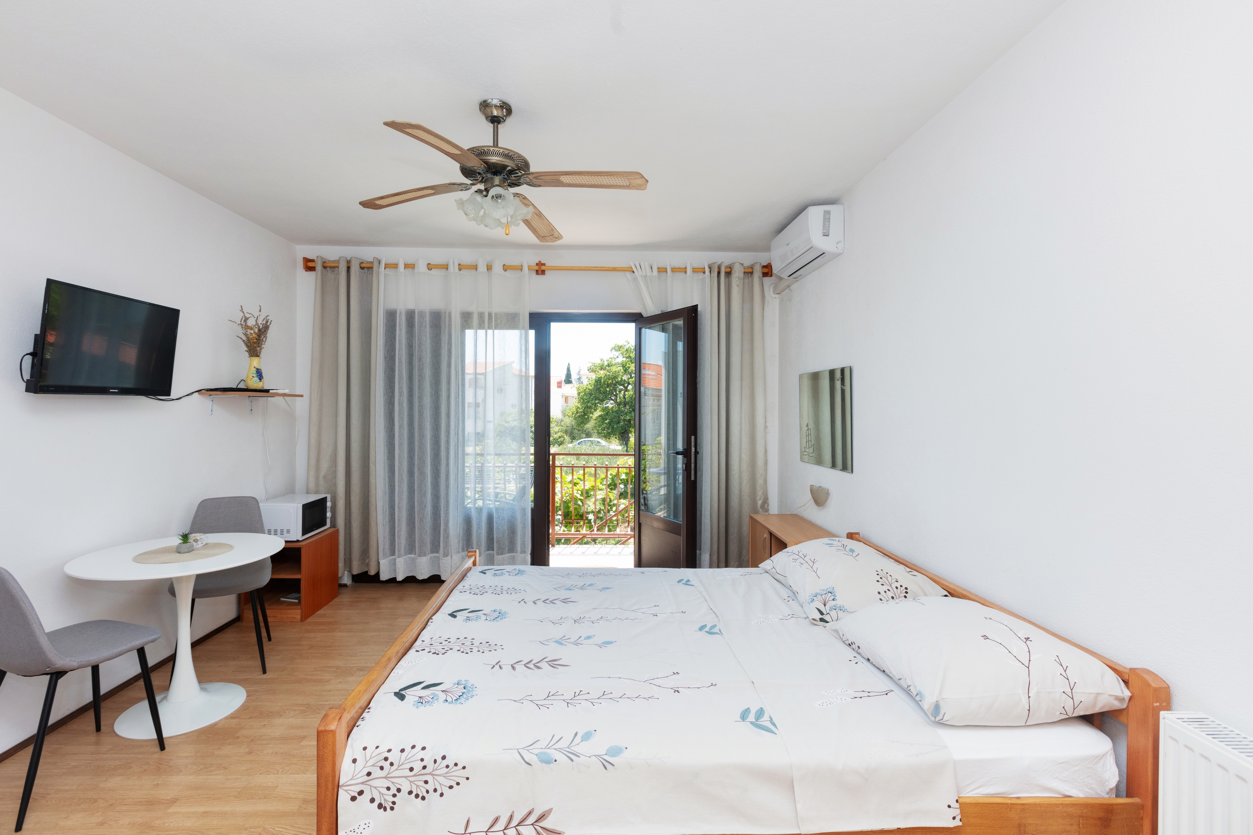 Top Šibenik Pirovac Top Šibenik Pirovac