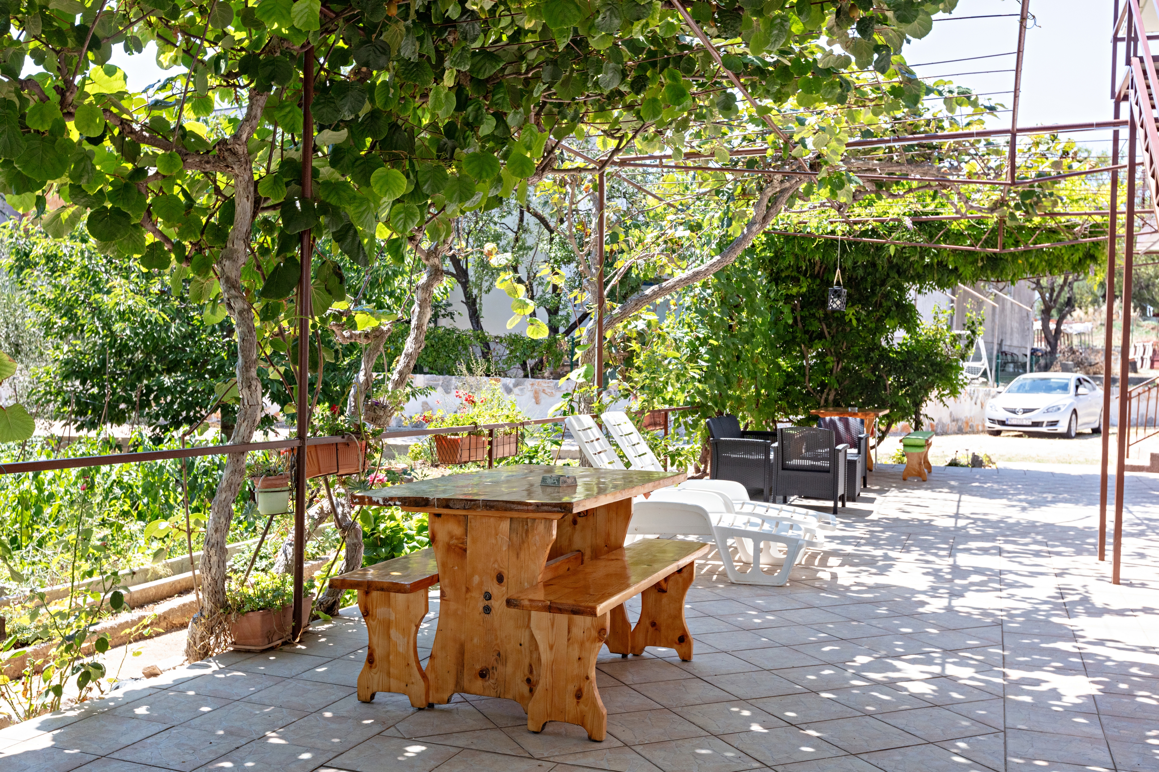 Dvosobni apartman s balkonom Pirovac, Šibenik  A-b