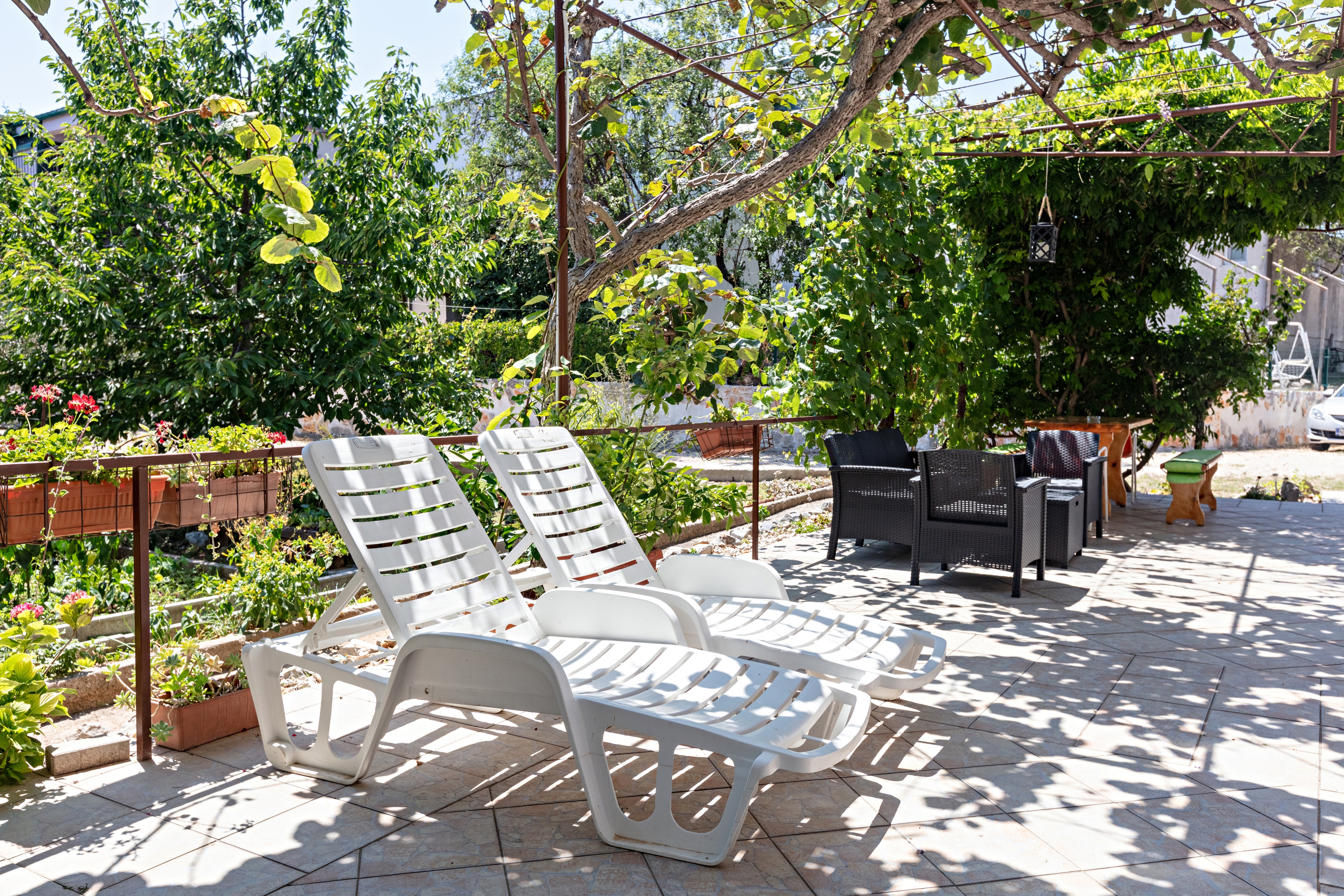 Dvosobni apartman s balkonom Pirovac, Šibenik  A-b