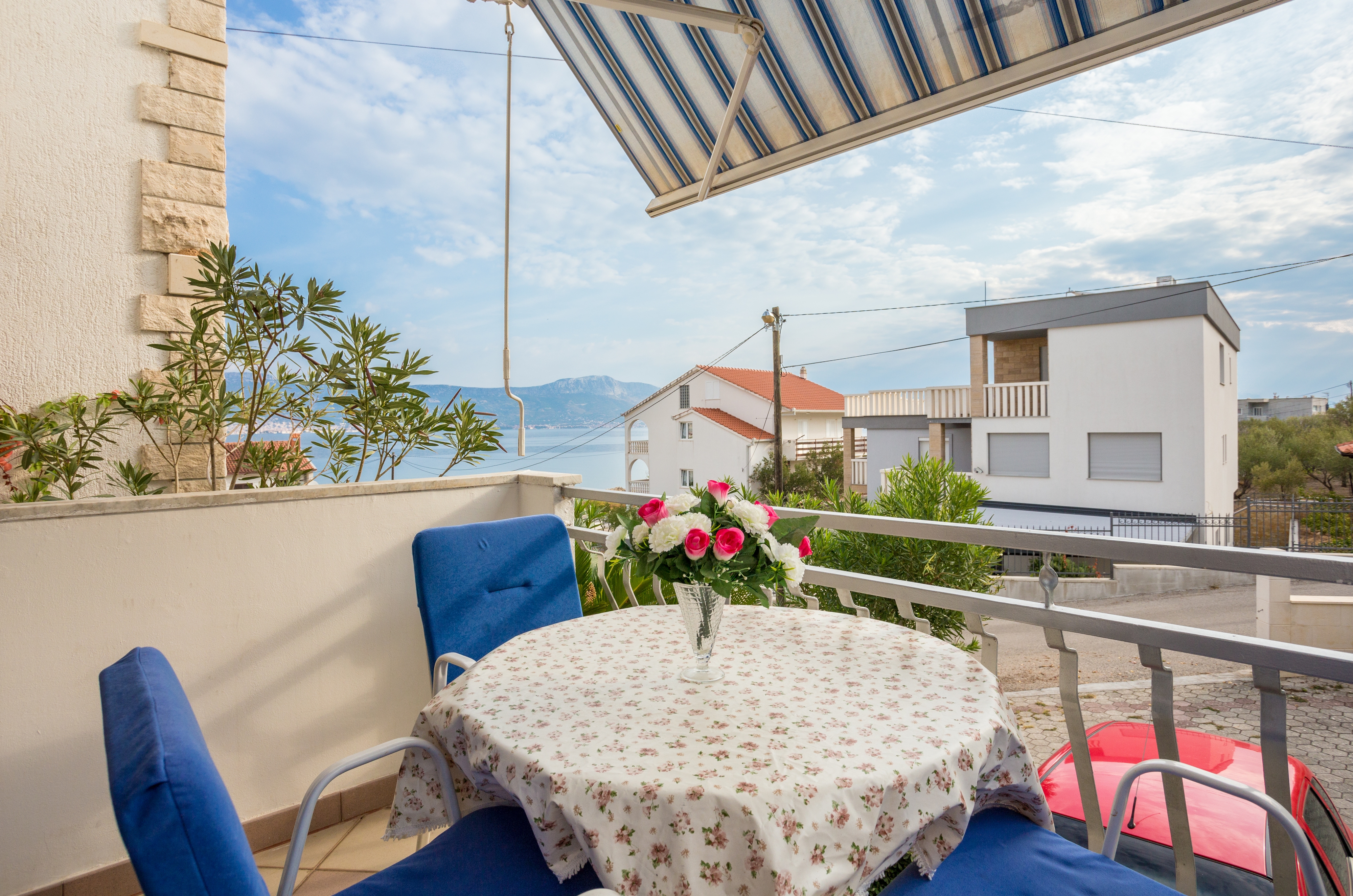 Studio flat with balcony and sea view Slatine, Čiovo (AS-13298-e)