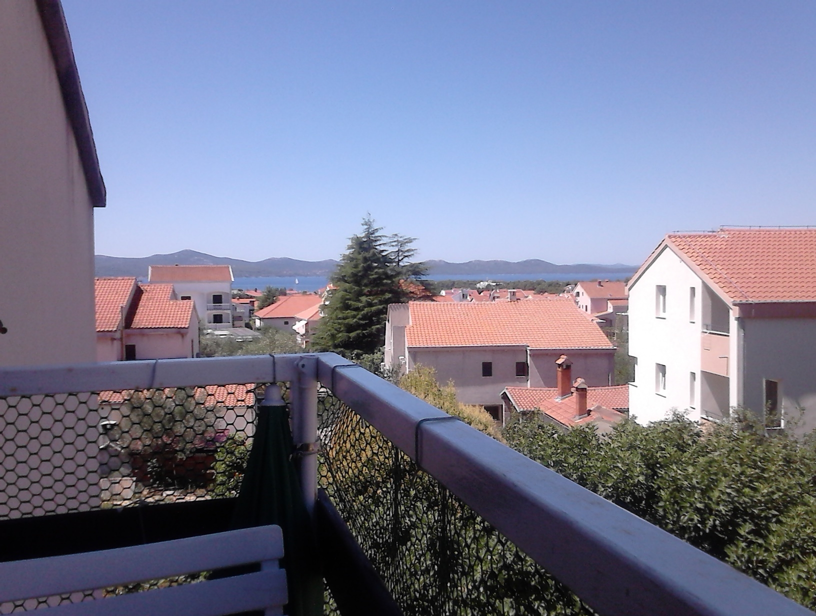 One bedroom apartment with balcony and sea view Zadar - Diklo, Zadar  A-c