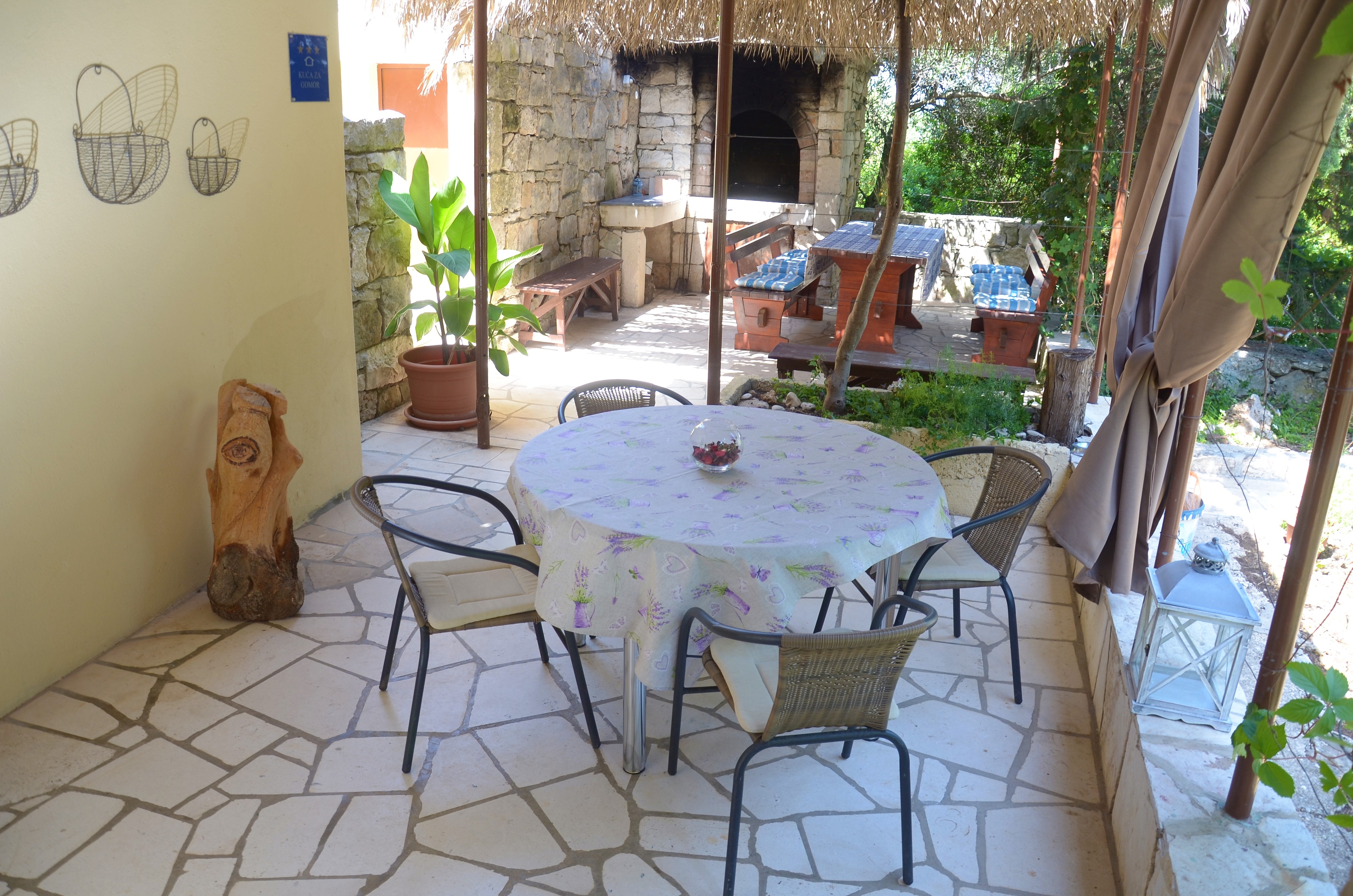 One bedroom house with terrace Cove Vela Lozna, Brač  K
