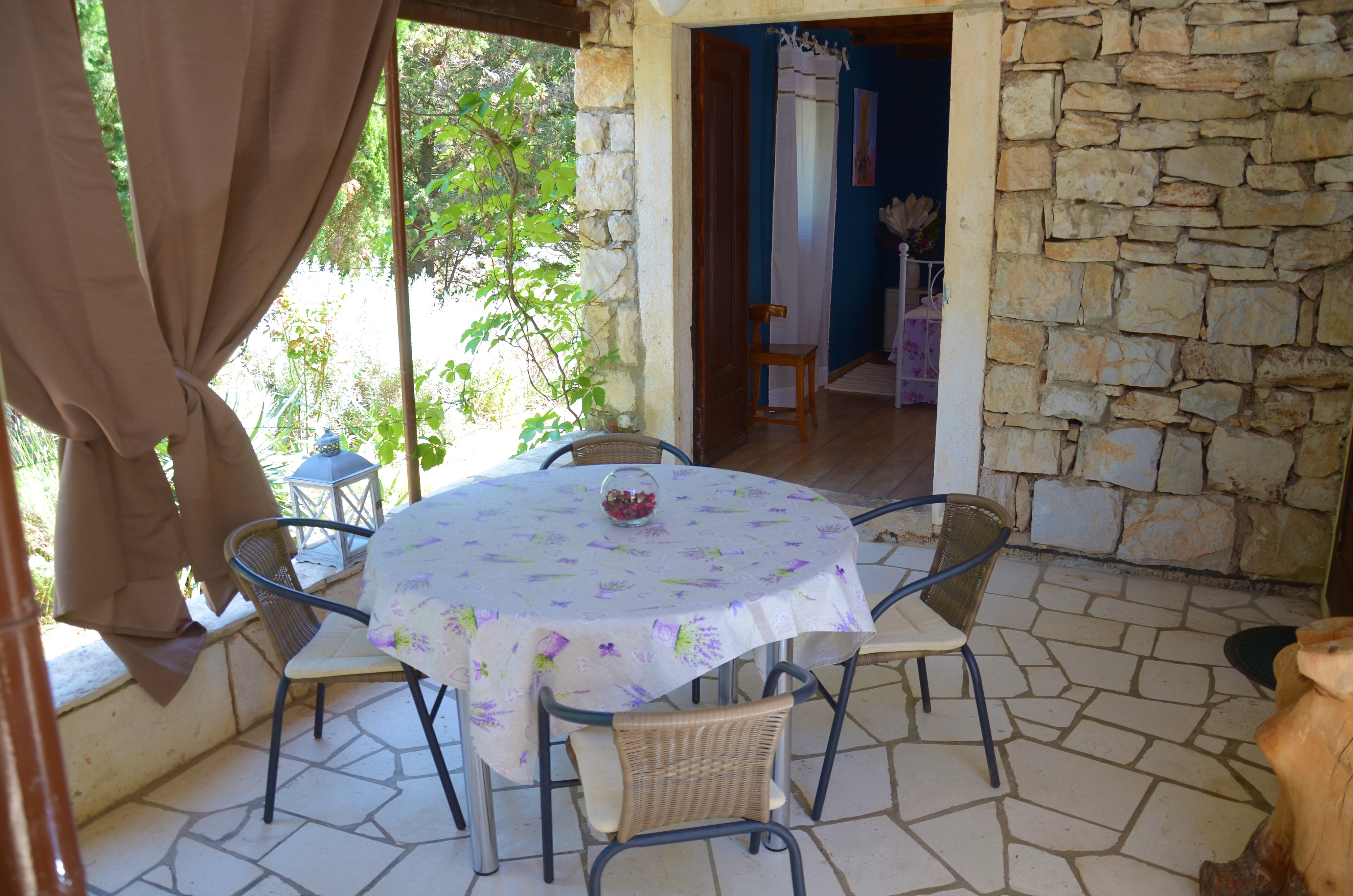 One bedroom house with terrace Cove Vela Lozna, Brač  K