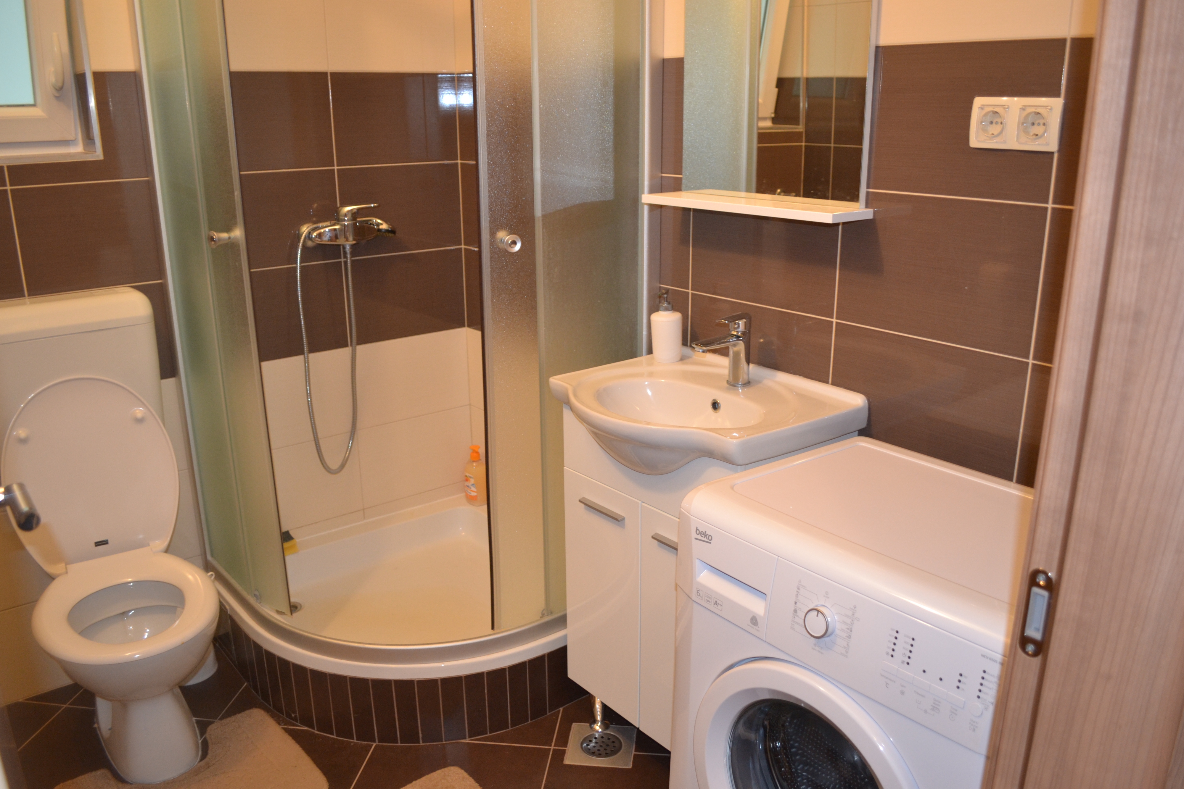 Two bedroom apartment with terrace and sea view Grebaštica, Šibenik  A-a