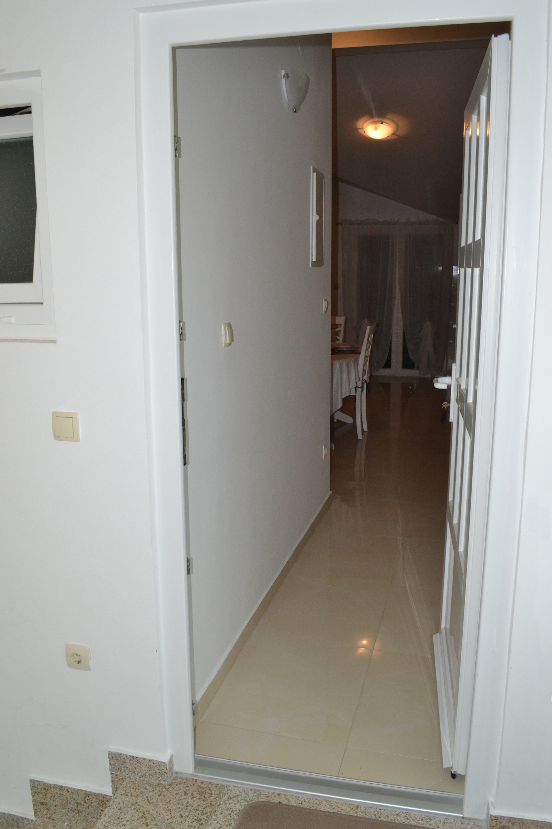 Two bedroom apartment with terrace and sea view Grebaštica, Šibenik  A-a