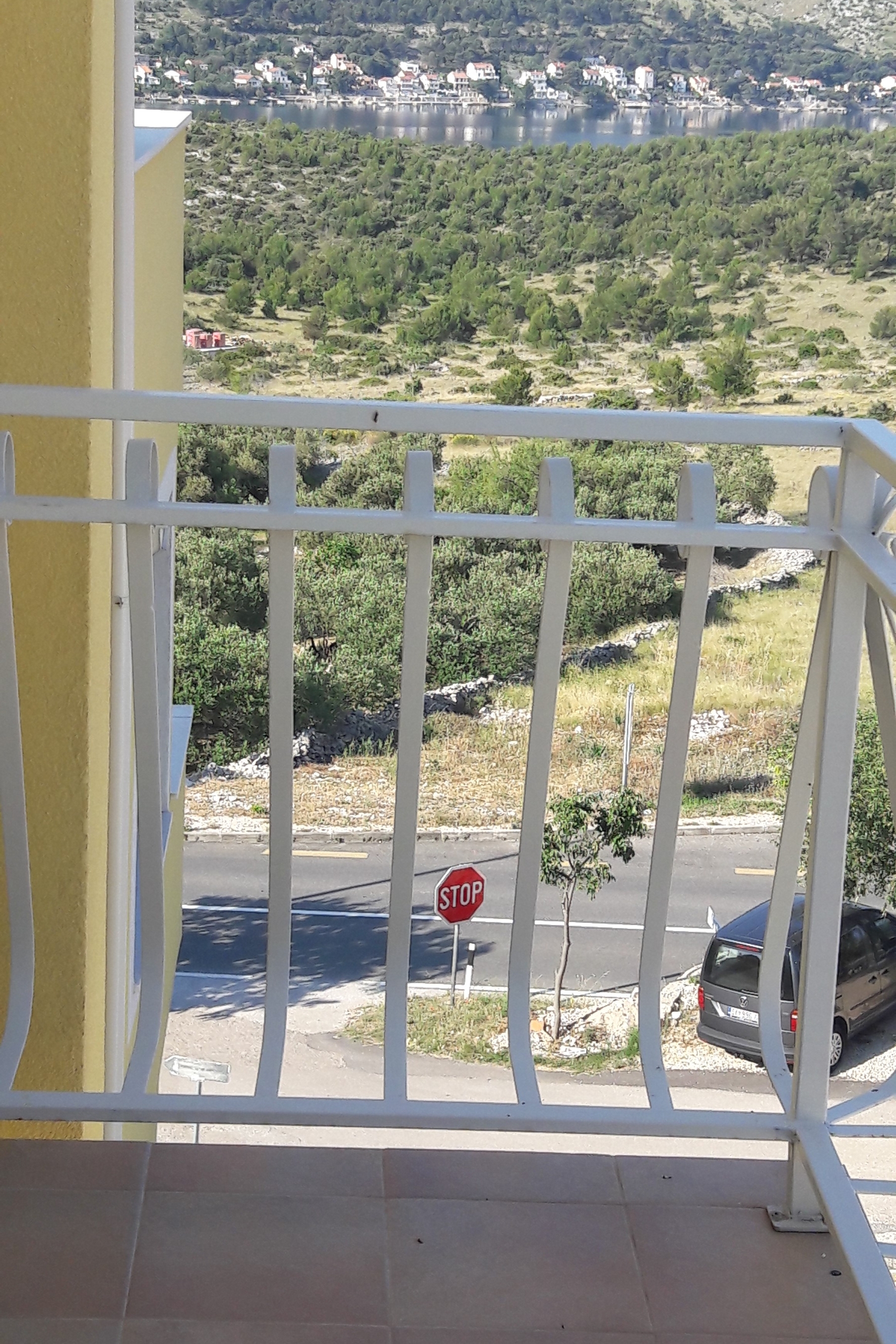 Two bedroom apartment with terrace and sea view Grebaštica, Šibenik  A-b