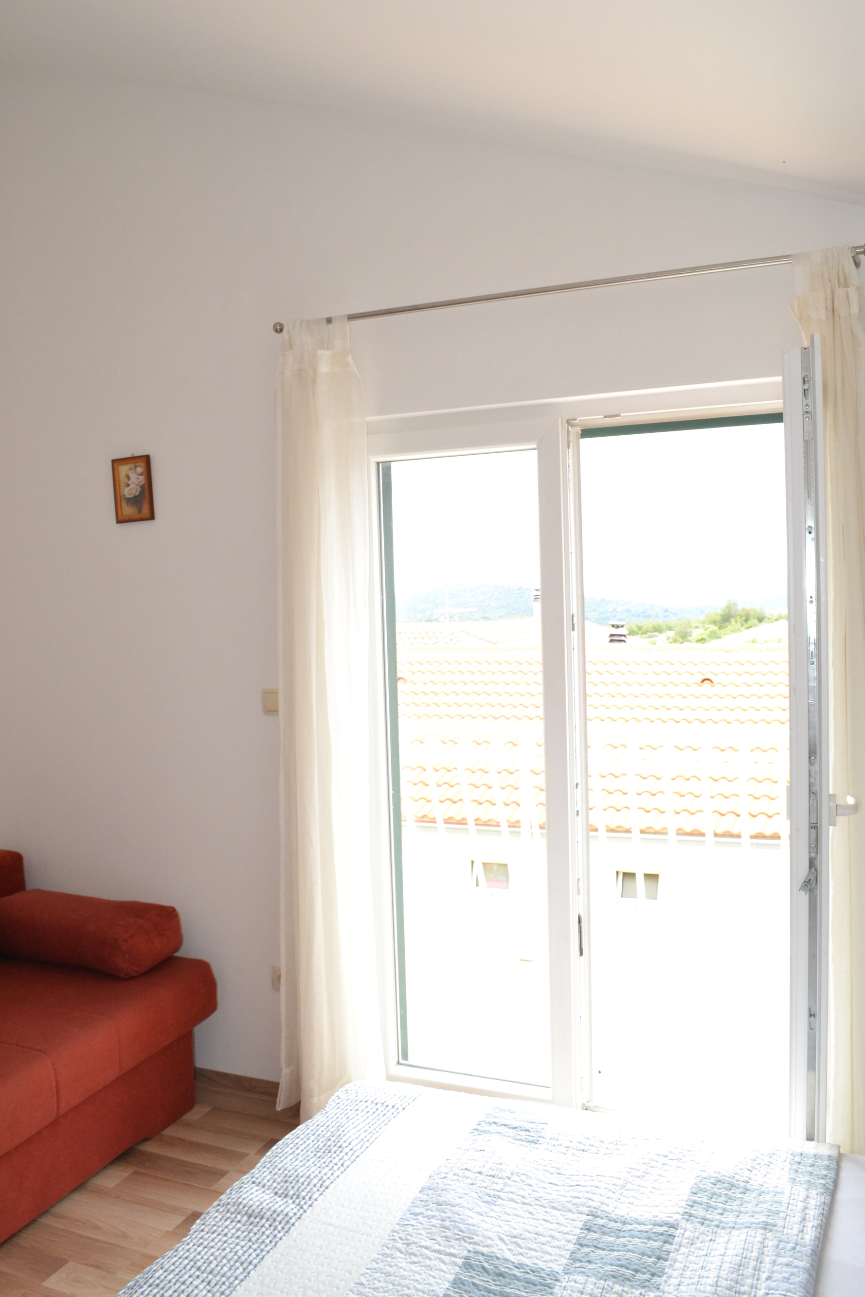 Two bedroom apartment with terrace and sea view Grebaštica, Šibenik  A-b