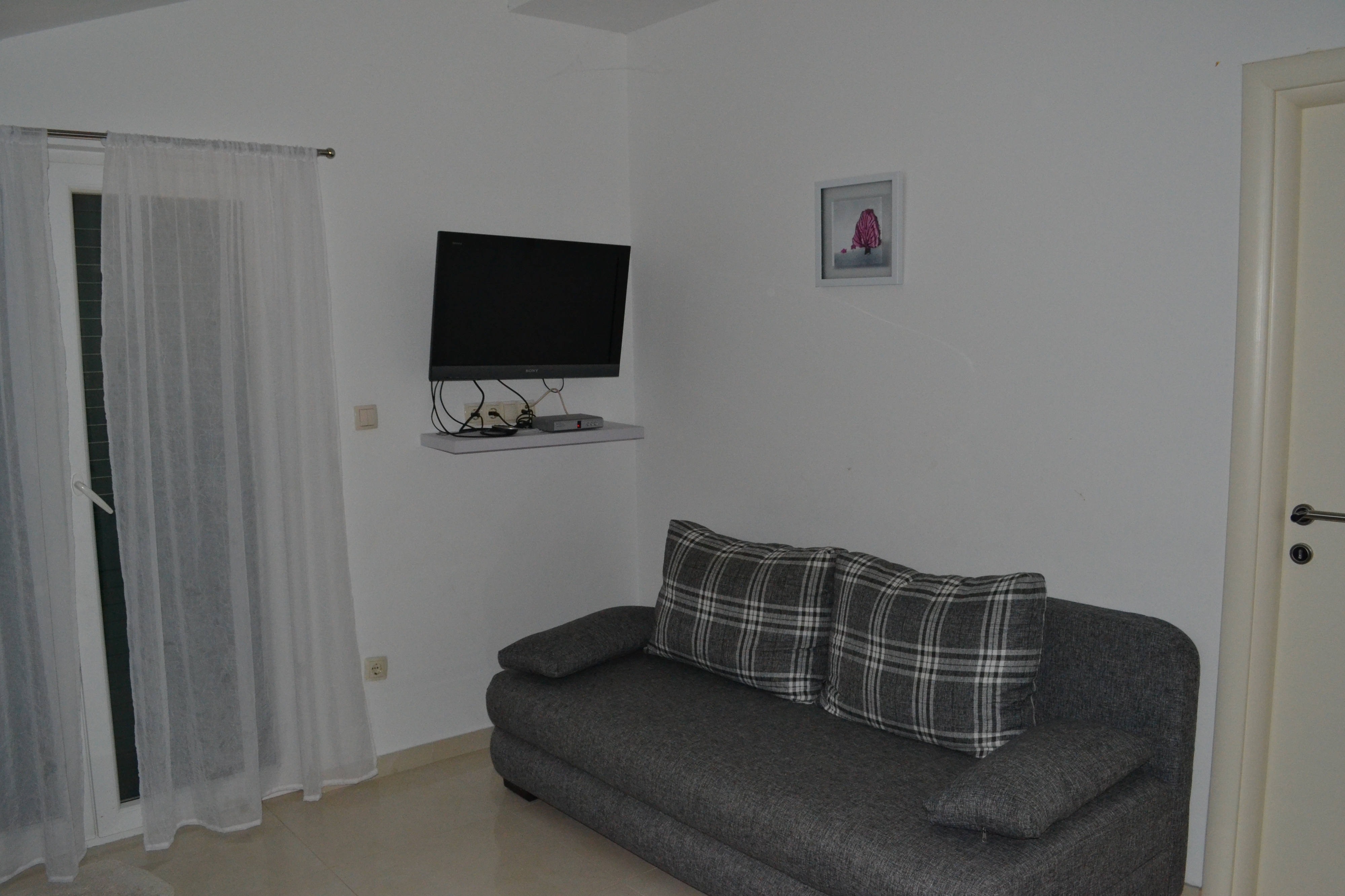 Two bedroom apartment with terrace and sea view Grebaštica, Šibenik  A-b