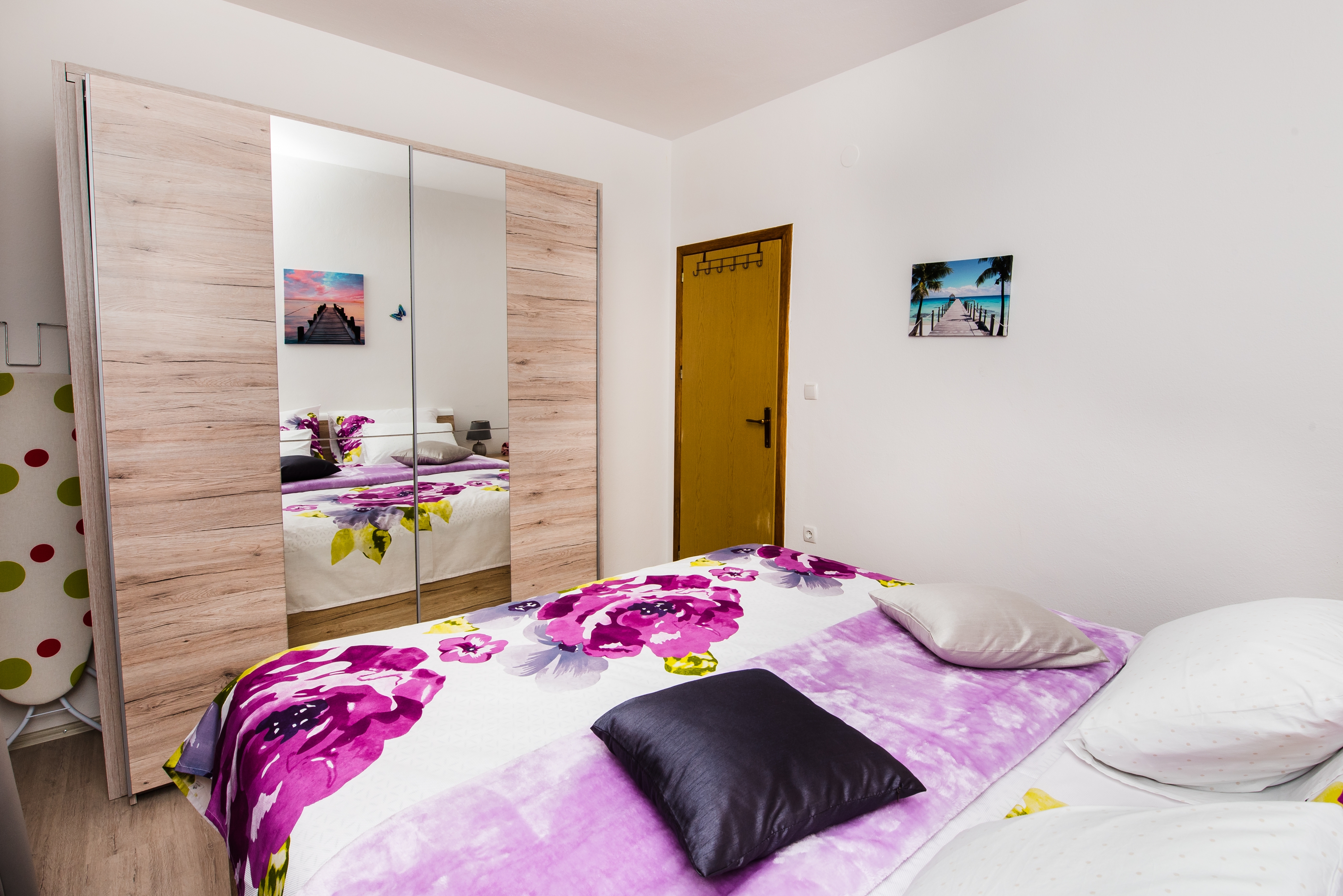 Three bedroom apartment with terrace and sea view Podstrana, Split  A-a