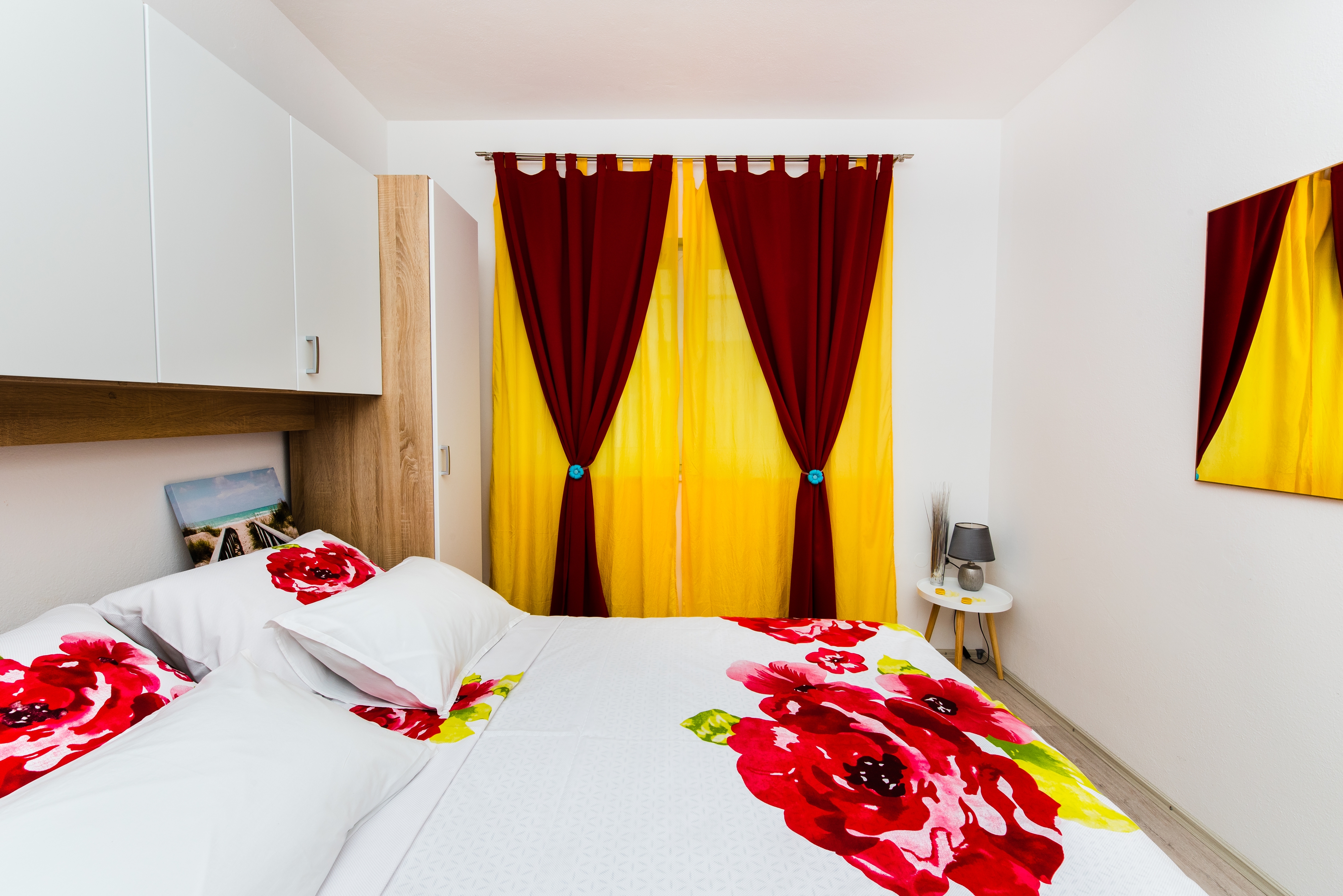 Three bedroom apartment with terrace and sea view Podstrana, Split  A-a