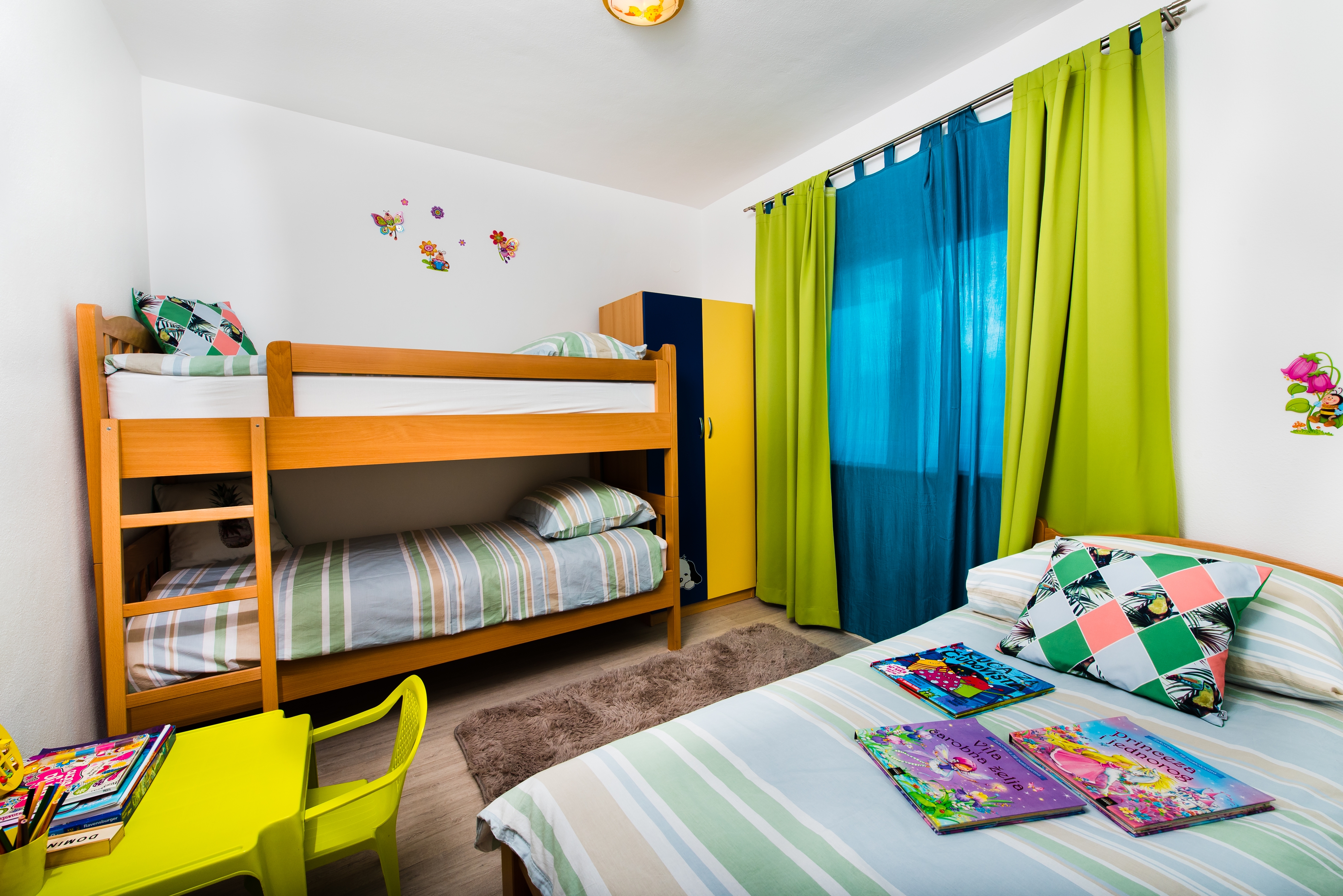 Three bedroom apartment with terrace and sea view Podstrana, Split  A-a