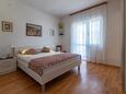 Ložnice 1 Jelsa, Ložnice 1 v ubytování typu apartment, s klimatizací, domácí mazlíčci povoleni a WiFi.