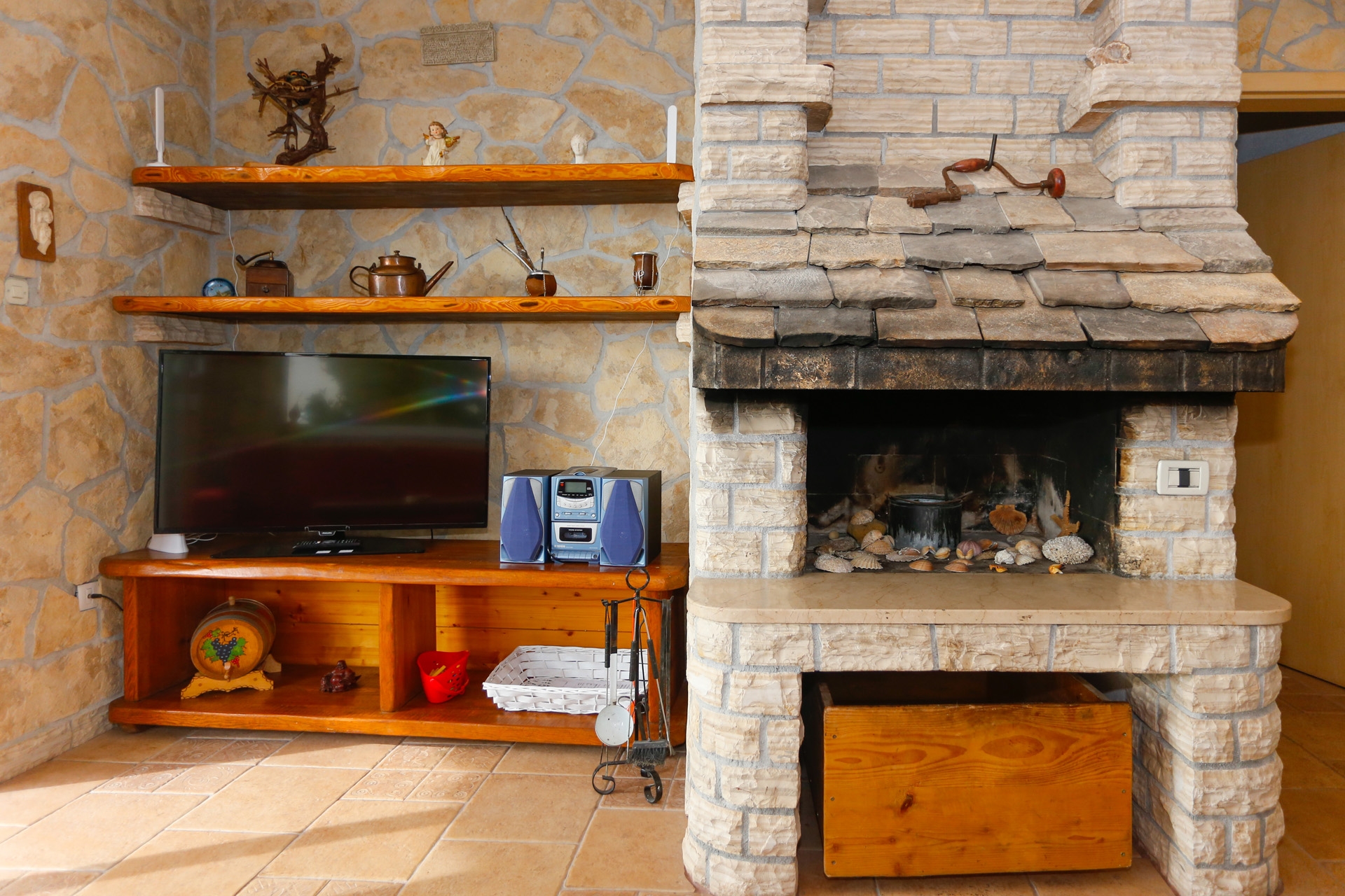 Four bedroom house with terrace and sea view Okrug Donji, Čiovo  K