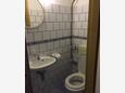 Stratinčica, Toalet u smještaju tipa house, kućni ljubimci dozvoljeni.