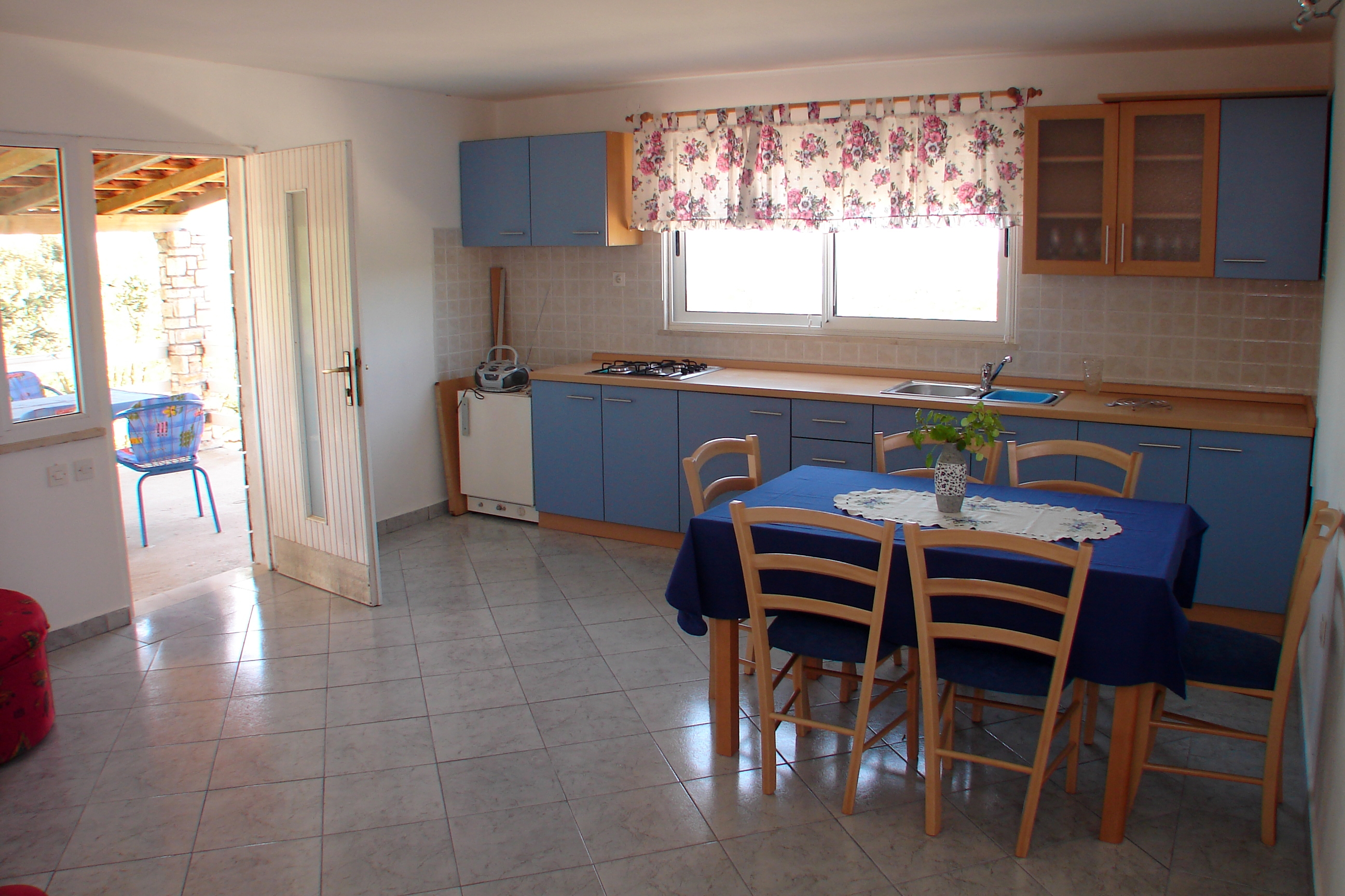 Two bedroom house with terrace and sea view Cove Stratinčica, Korčula  K
