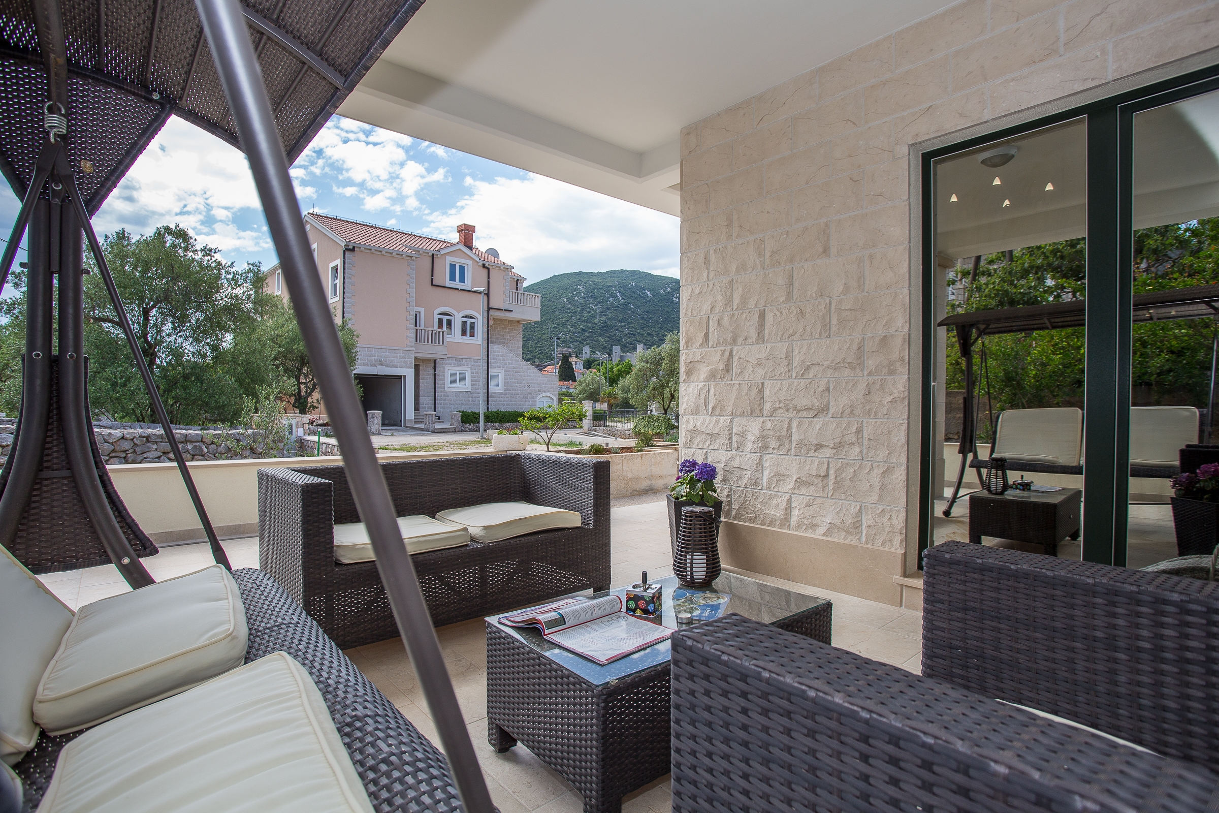 Two bedroom house with terrace Mali Ston, Pelješac  K