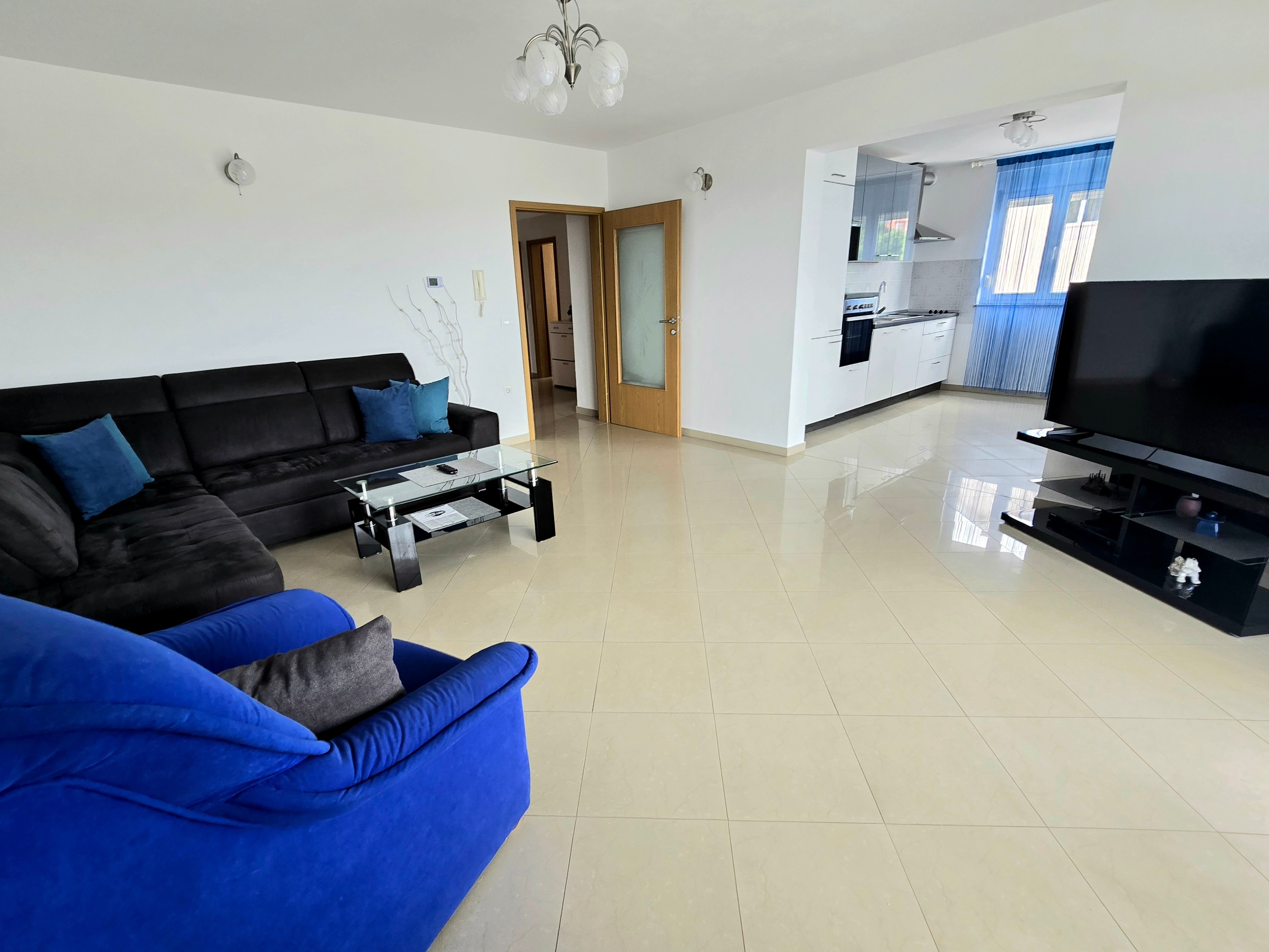 Three bedroom apartment with terrace Kastav, Opatija (A-13457-a)