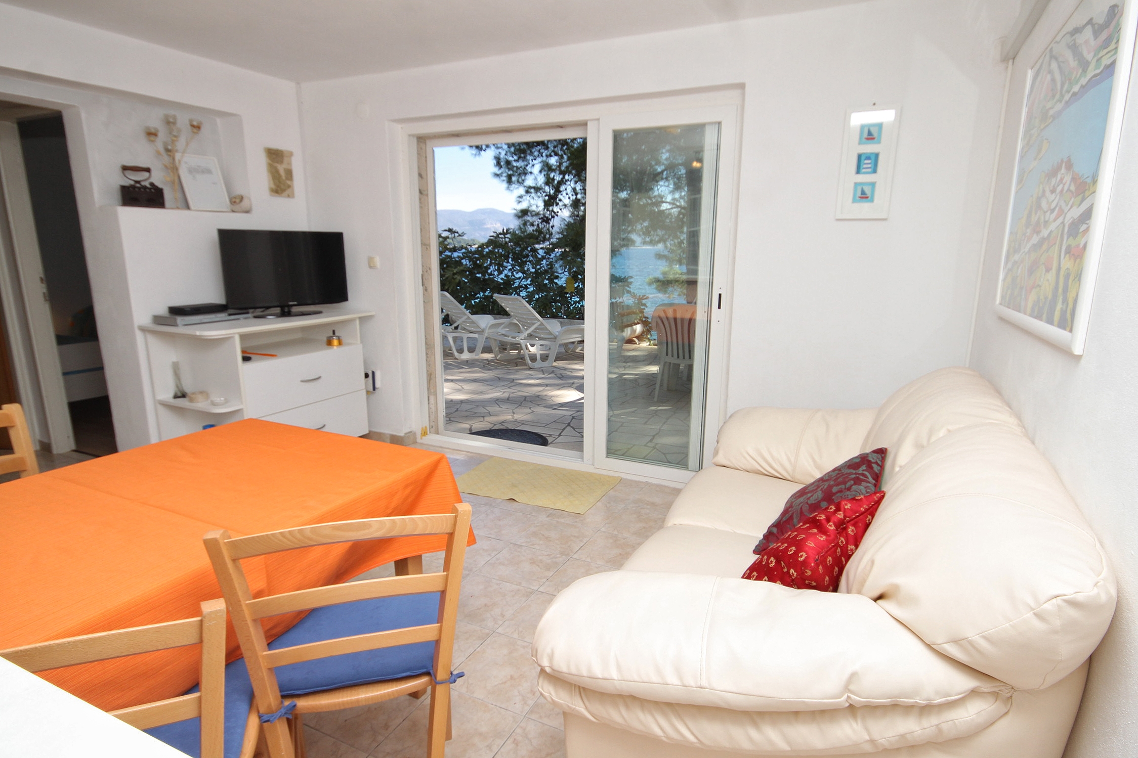 Two bedroom apartment near beach Lumbarda, Korčula (A-135-b)