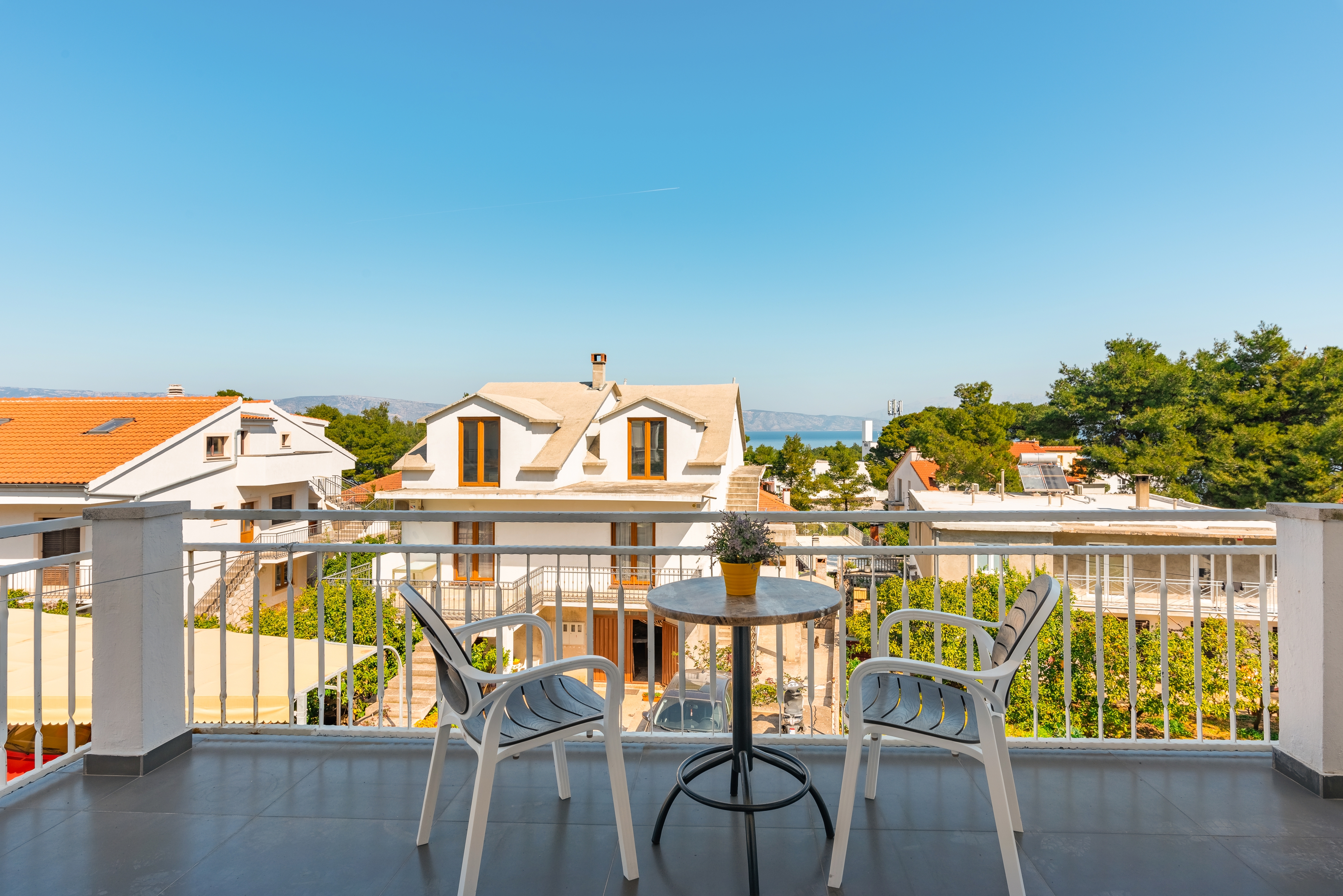 Studio flat with terrace and sea view Jelsa, Hvar  AS-a