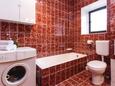 Ванная комната 2 Kršan, Ванная комната 2 в размещении типа apartment, Домашние животные допускаются и WiFi.