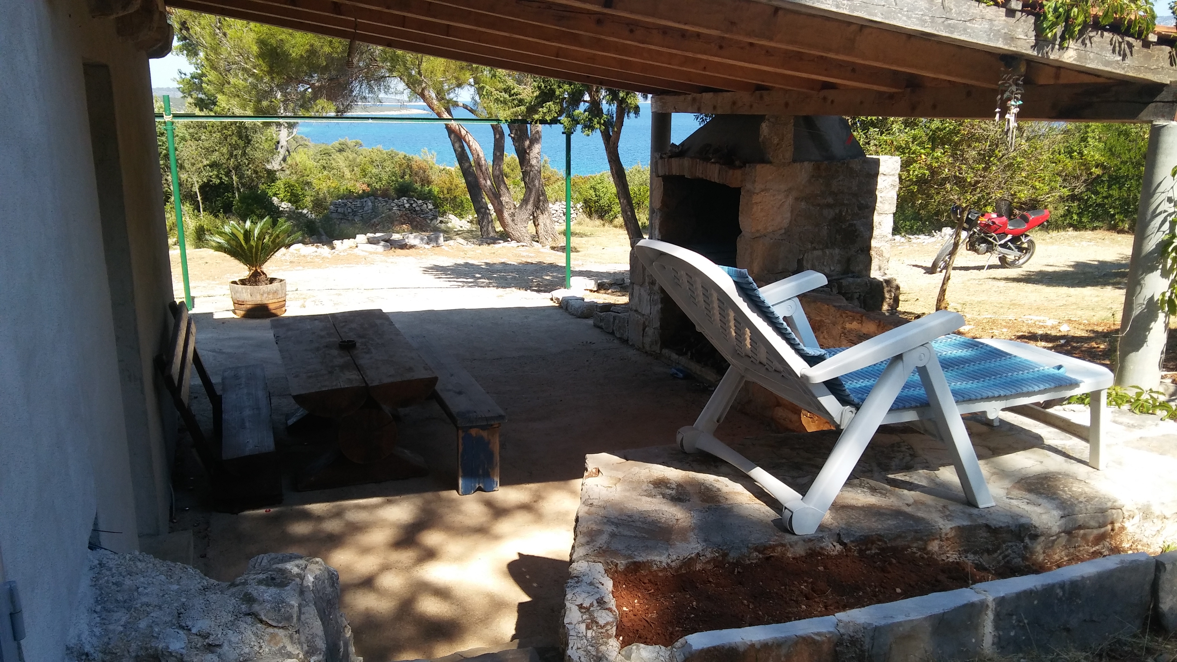 Trosobna kuća s terasom i pogledom na more Uvala Borova, Hvar  K