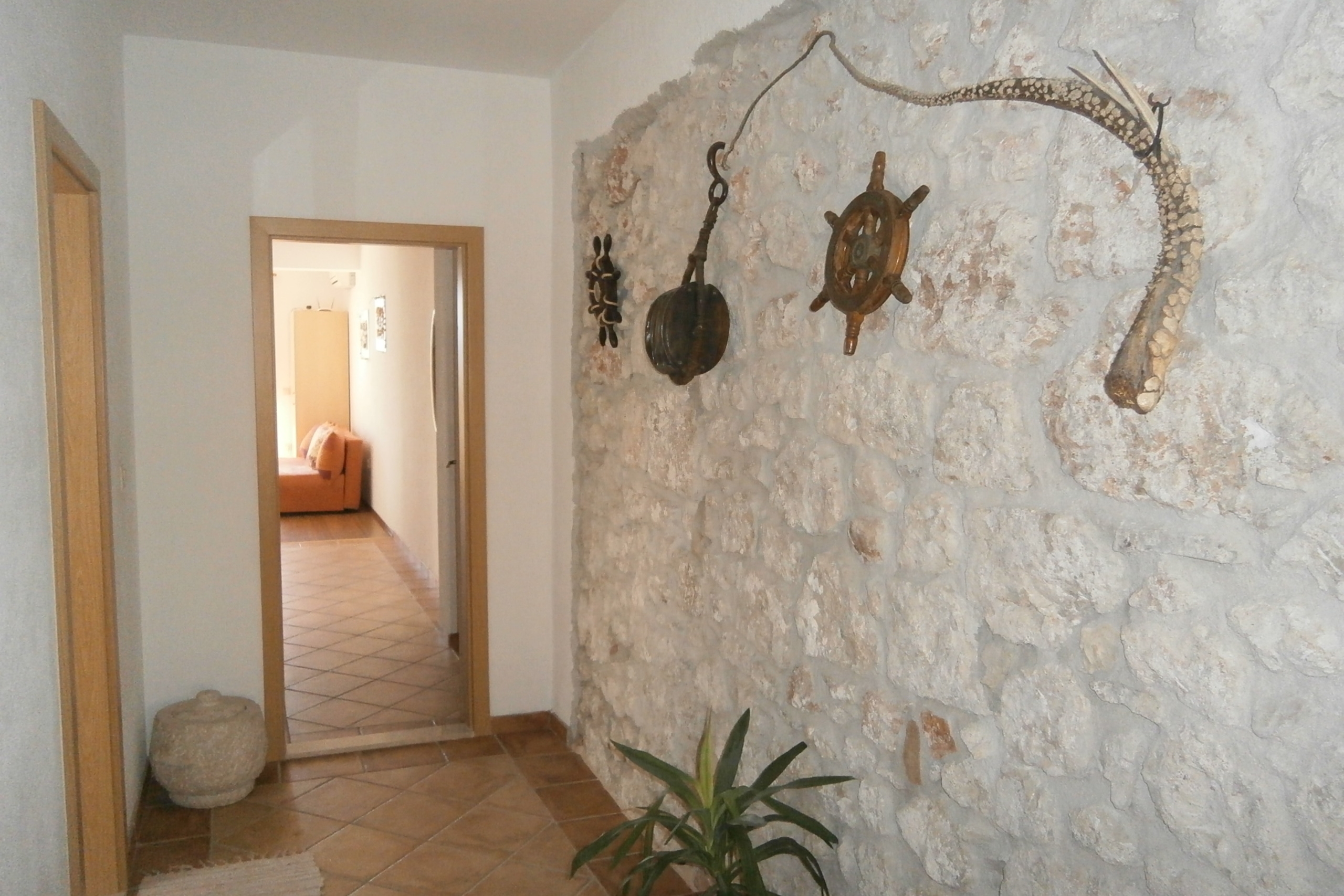 One bedroom apartment with balcony and sea view Igrane, Makarska  A-b