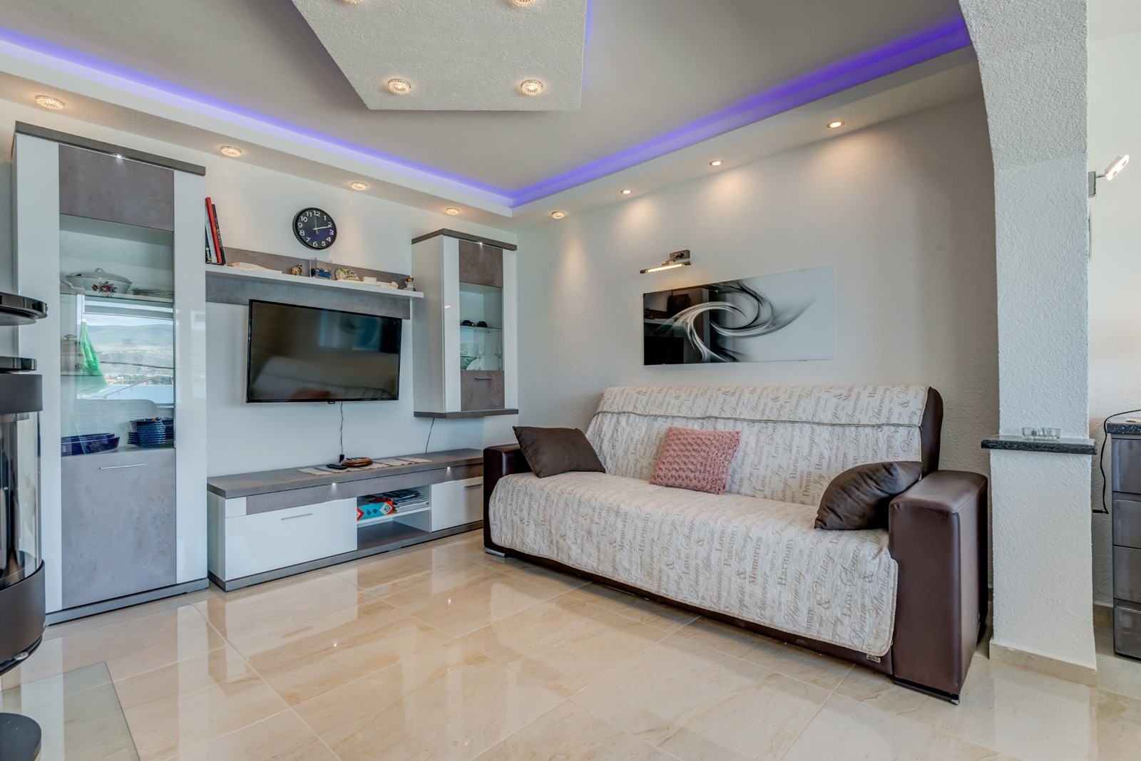 One bedroom apartment near beach Arbanija, Čiovo (A-13576-b)