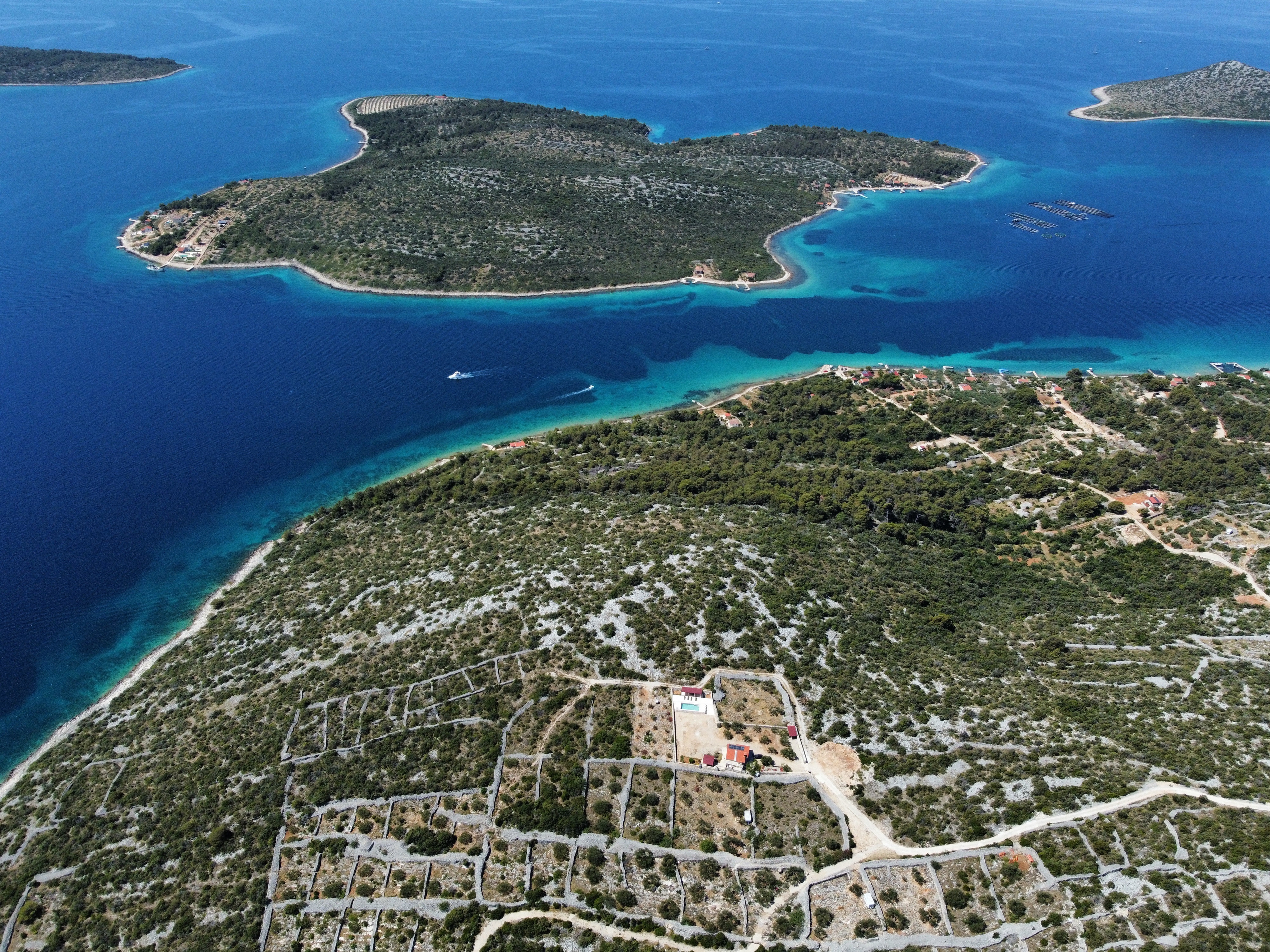 Two bedroom house with terrace and sea view Cove Triluke, Pašman  K