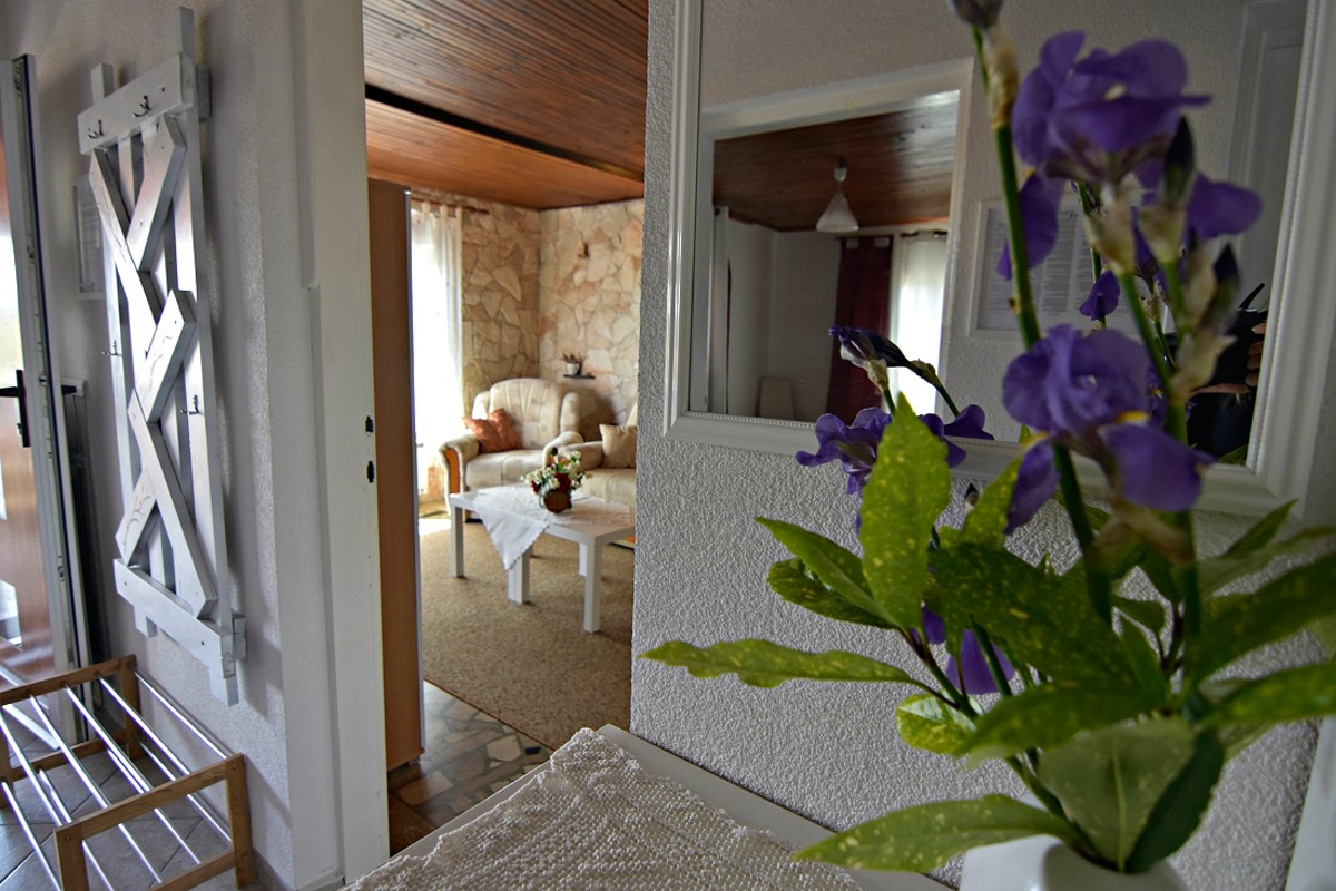 Two bedroom apartment with terrace Savudrija, Umag (A-13589-a) Two bedroom apartment with terrace Savudrija, Umag (A-13589-a)