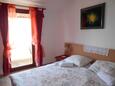 Ložnice Rovinj, Ložnice v ubytování typu room, s klimatizací a WiFi.